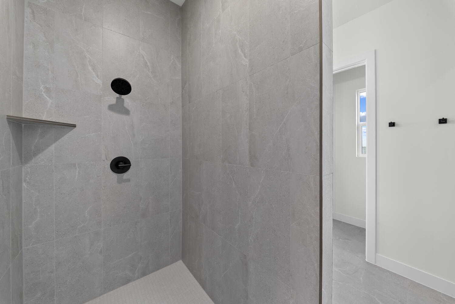 DESERT HORIZON - Residential