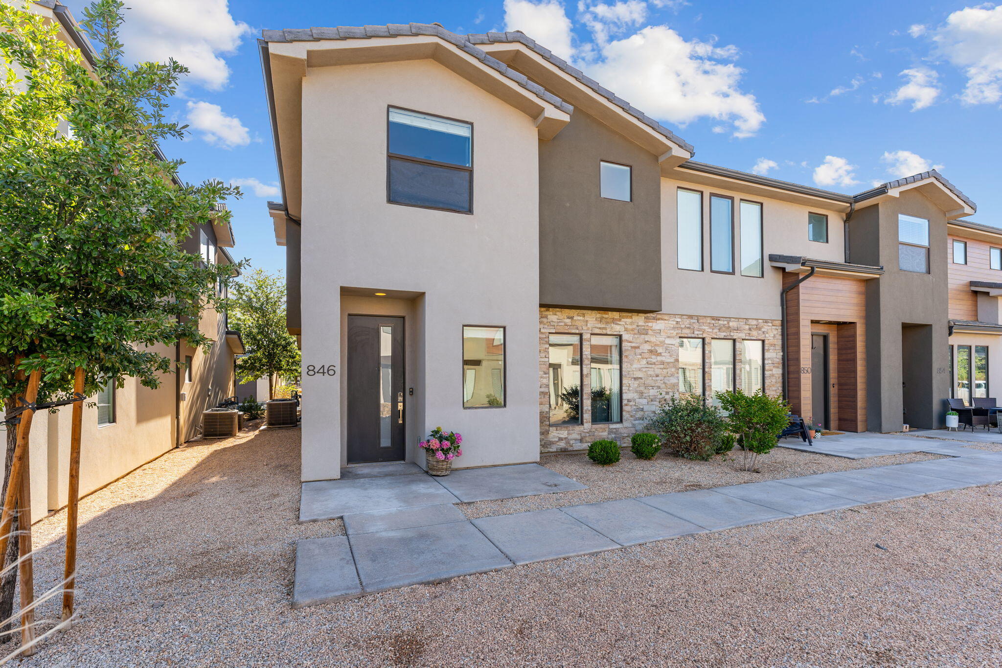 WOODLAND ESTATES TOWNHOMES - Residential