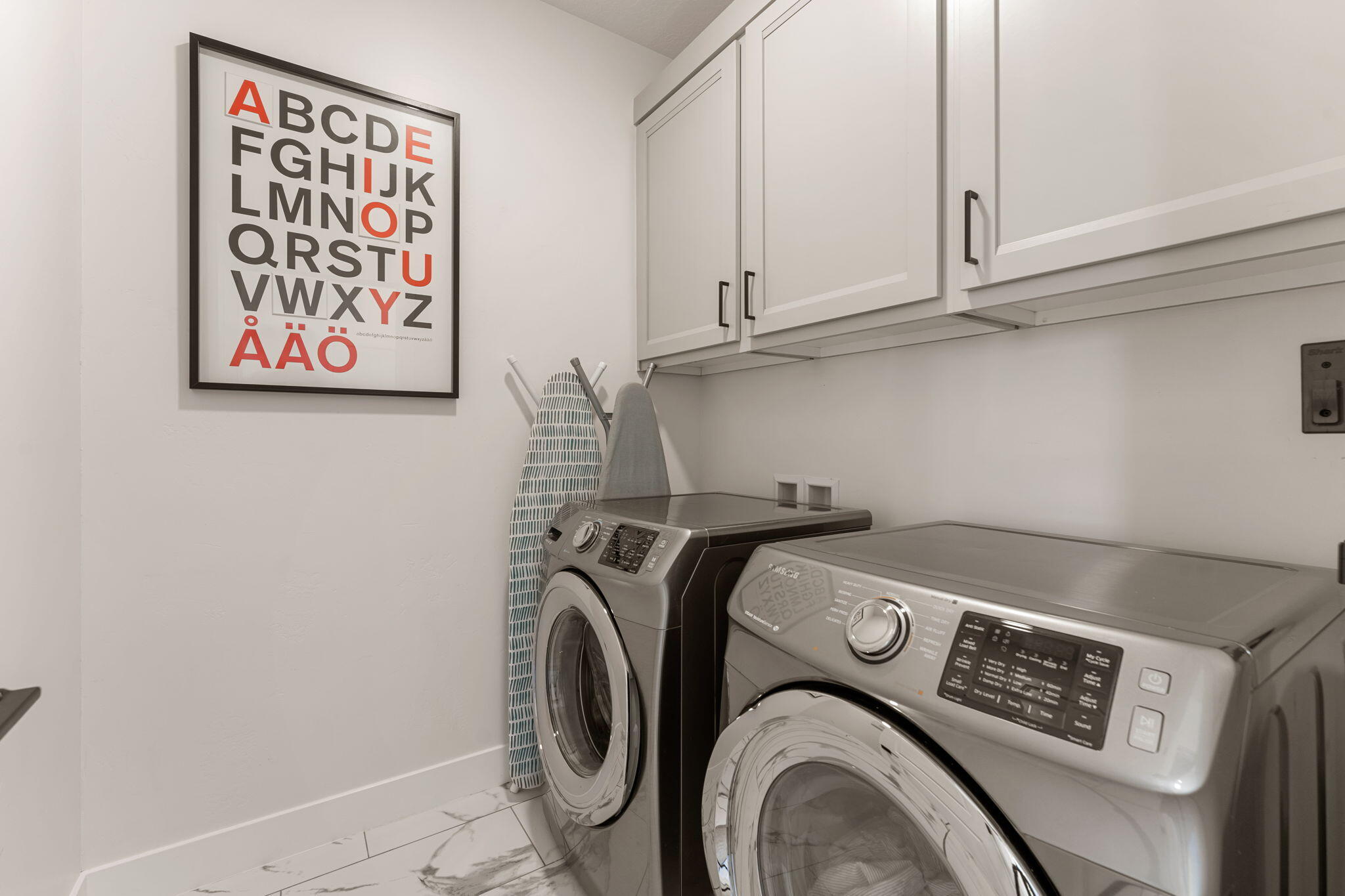 WOODLAND ESTATES TOWNHOMES - Residential