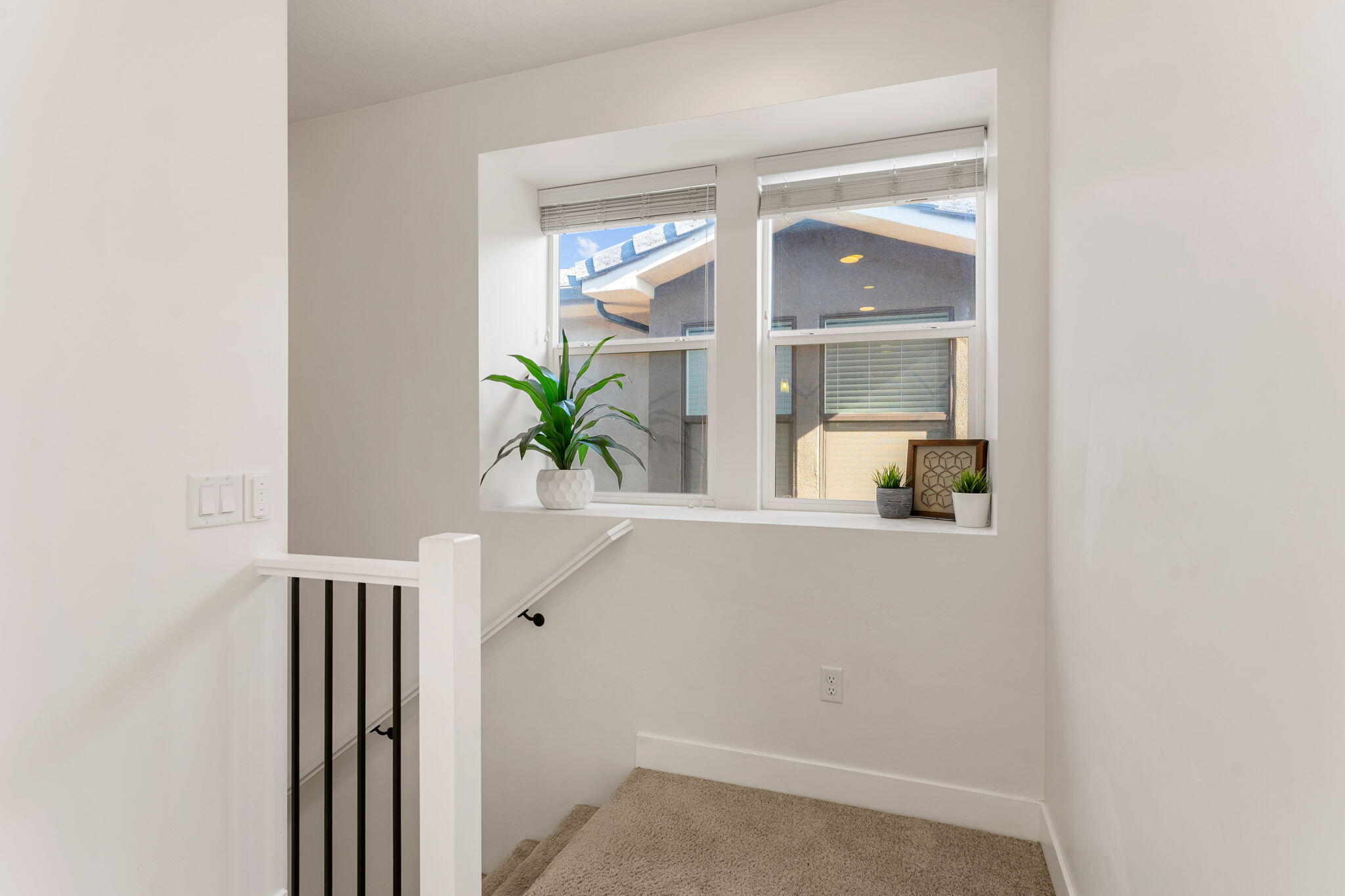 WOODLAND ESTATES TOWNHOMES - Residential