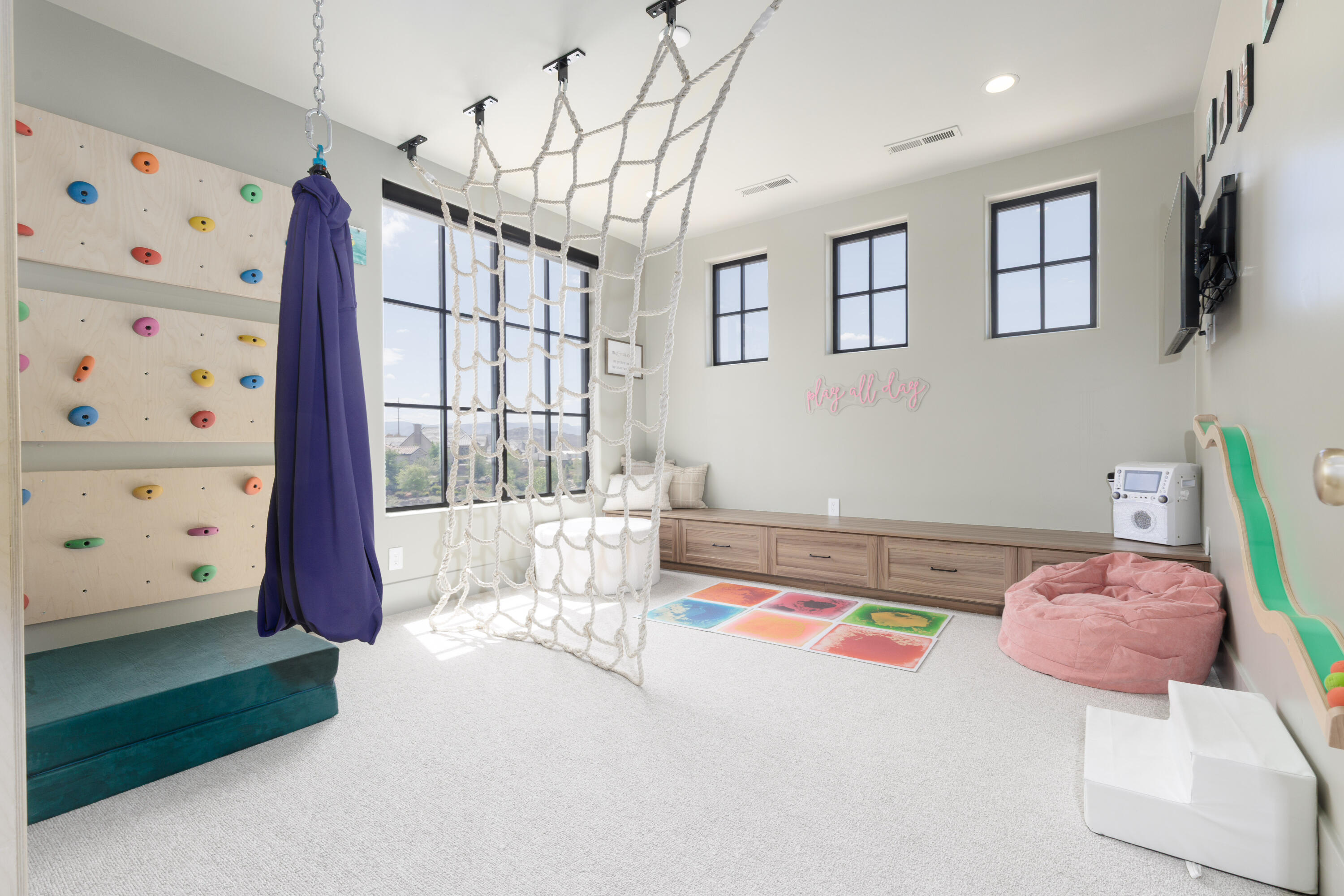 MEADOW VALLEY FARMS - Residential