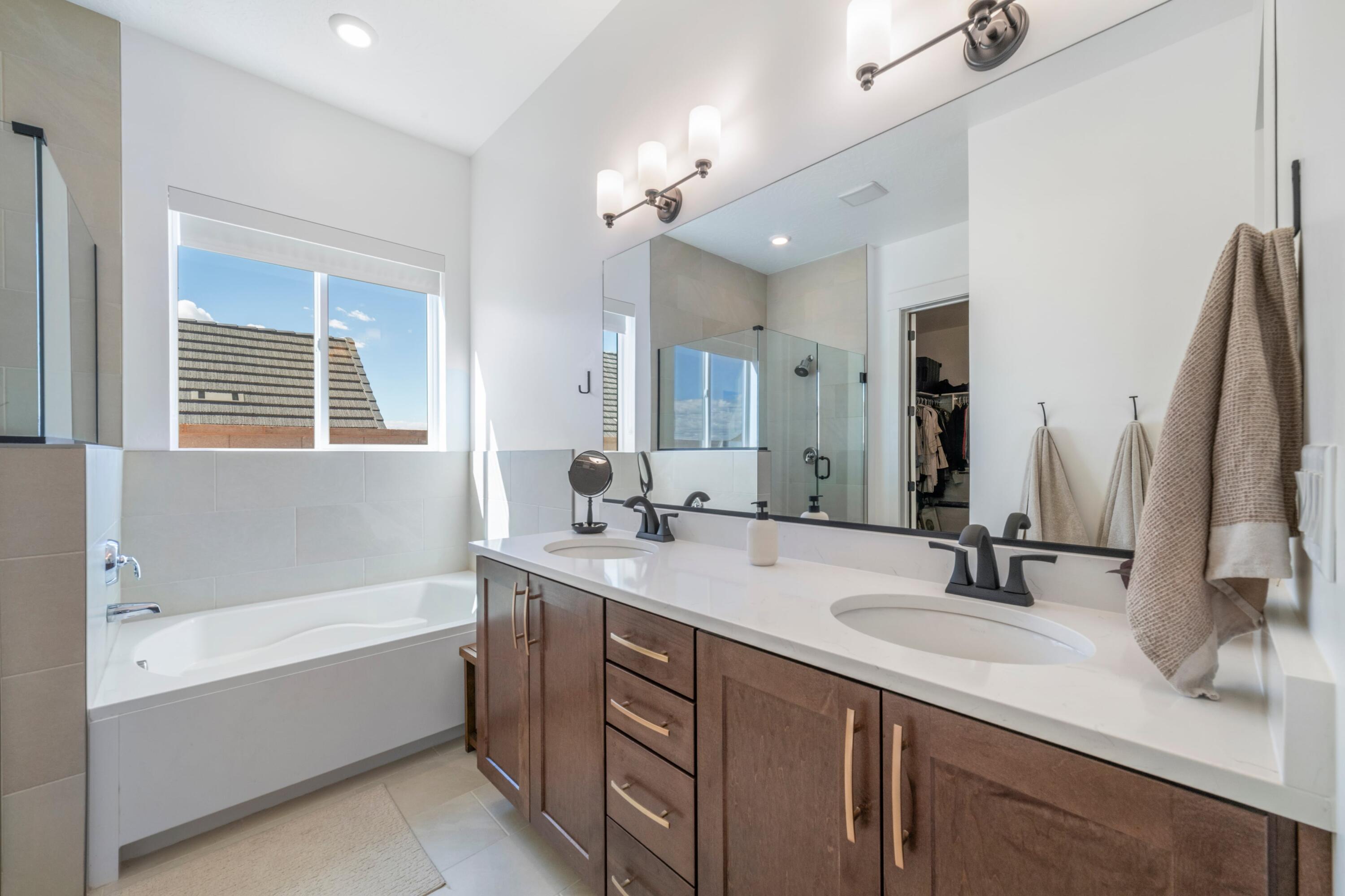 SHOOTING STAR - Residential