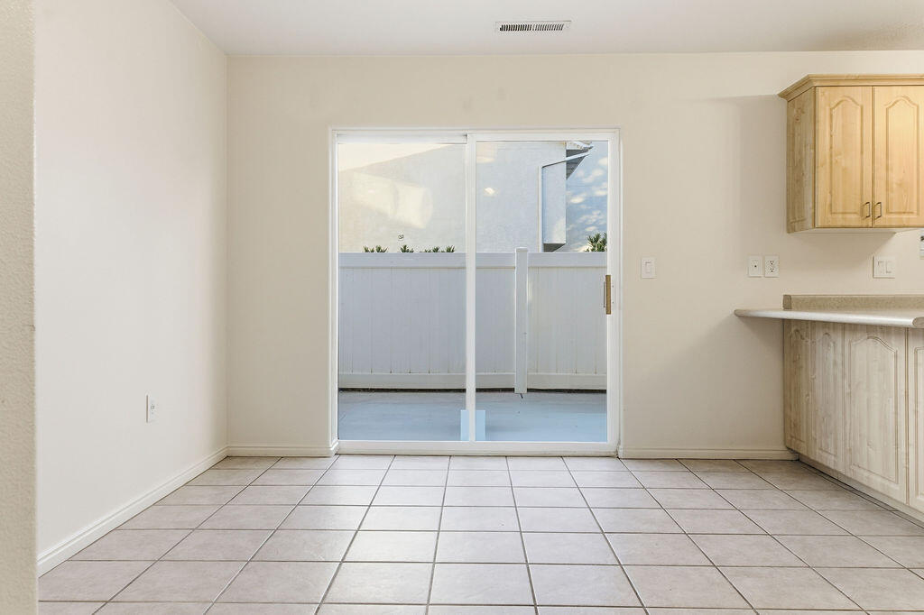 WOODBRIDGE TOWNHOMES - Residential