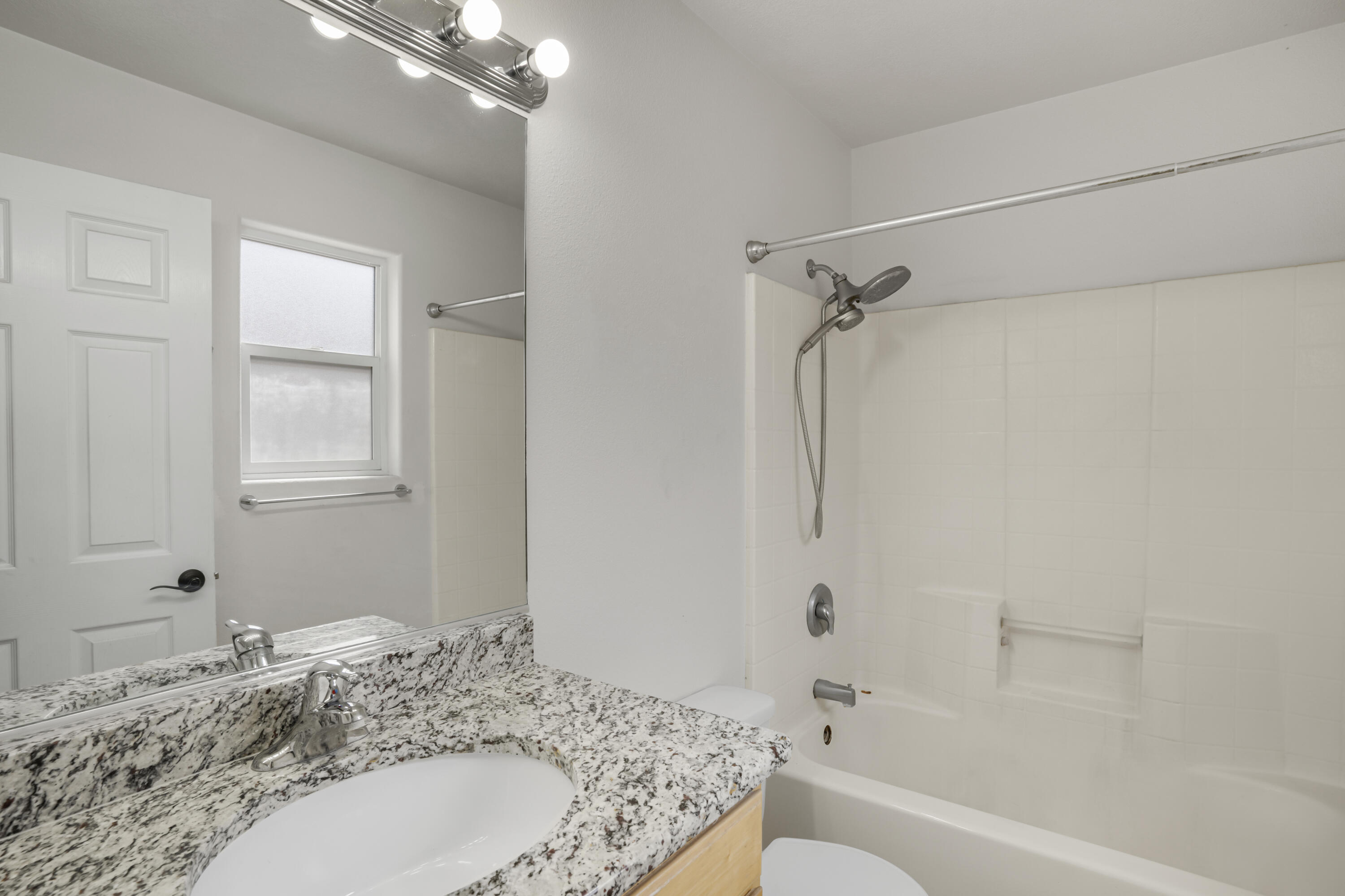 SHADOW CANYON - Residential