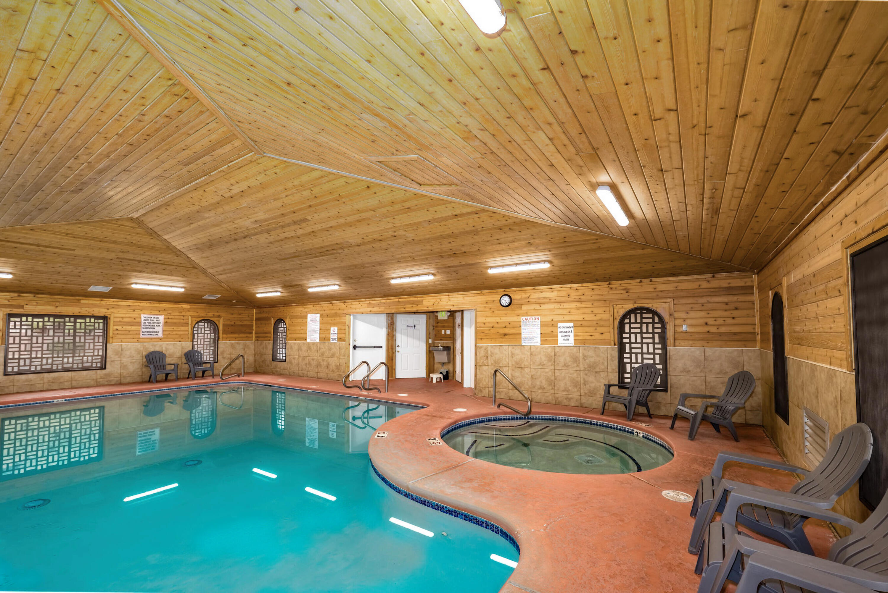 SHADOW CANYON - Residential