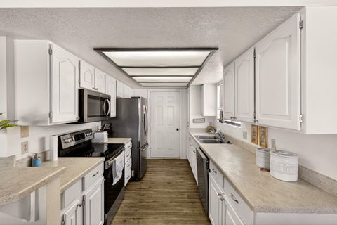 Tiny photo for 161 W 950 S Q1 #Q1, Saint George, UT 84770 (MLS # 26-271409)