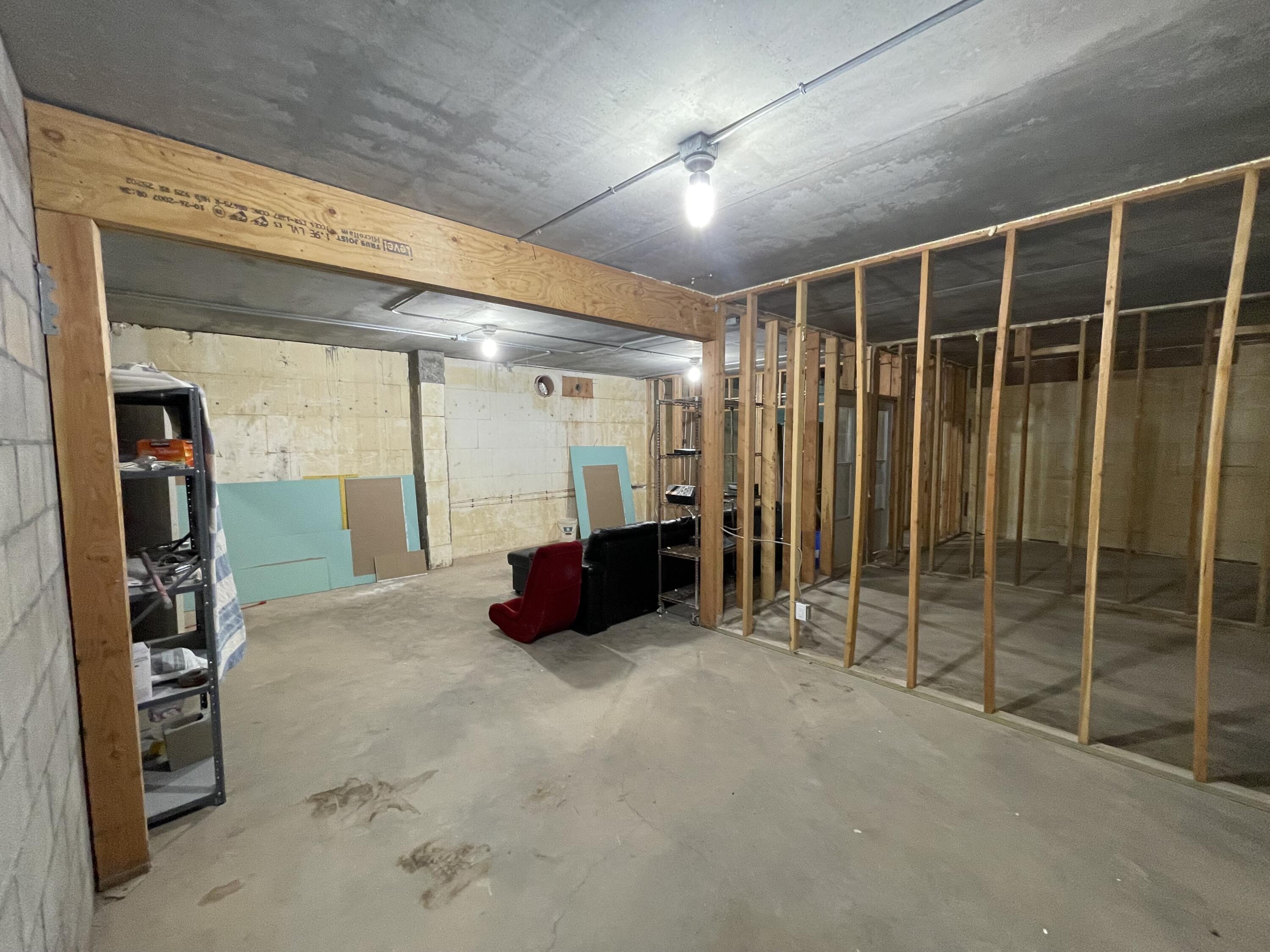 APPLE VALLEY TOWNSITE - Land