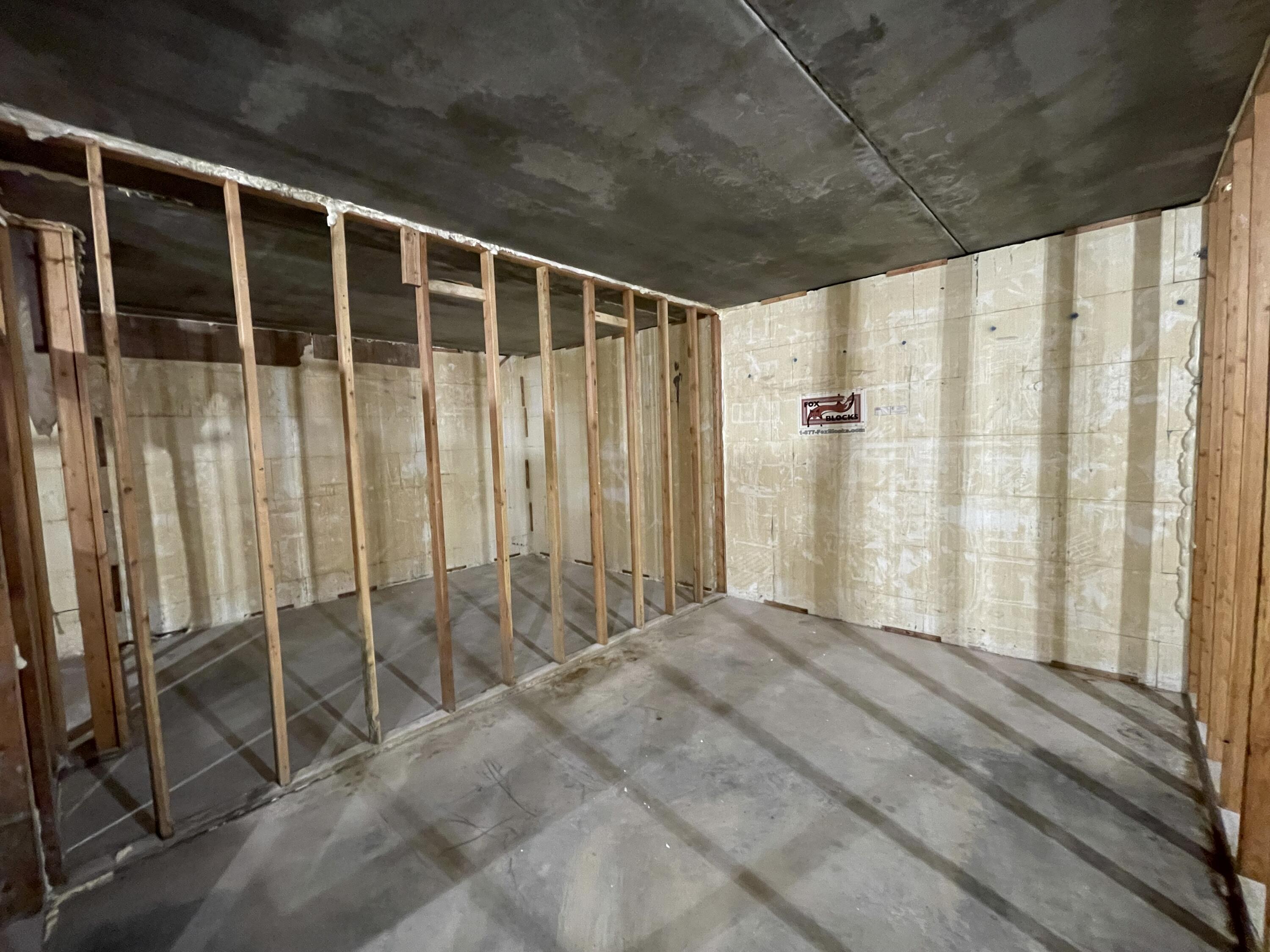 APPLE VALLEY TOWNSITE - Land