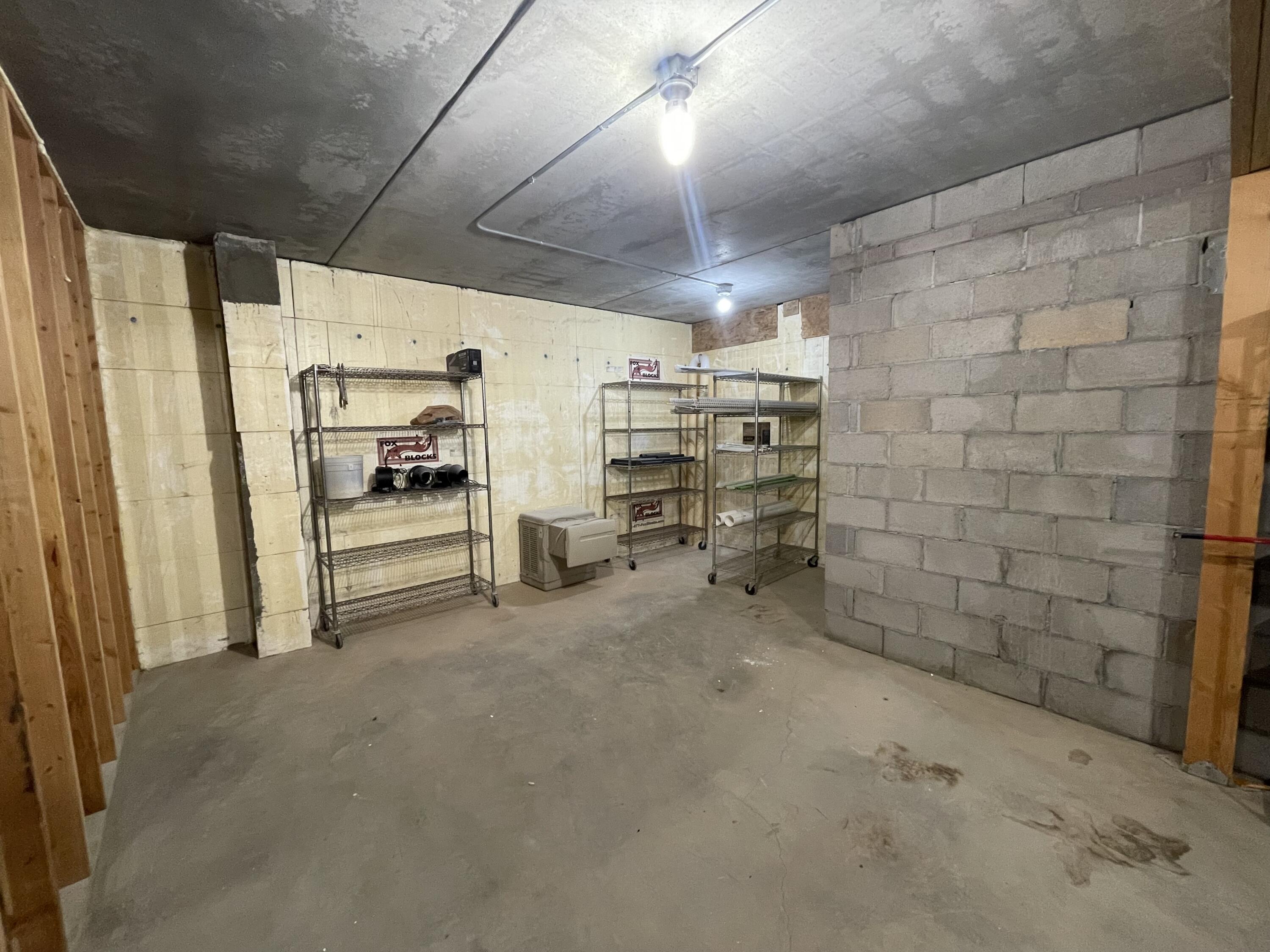 APPLE VALLEY TOWNSITE - Land