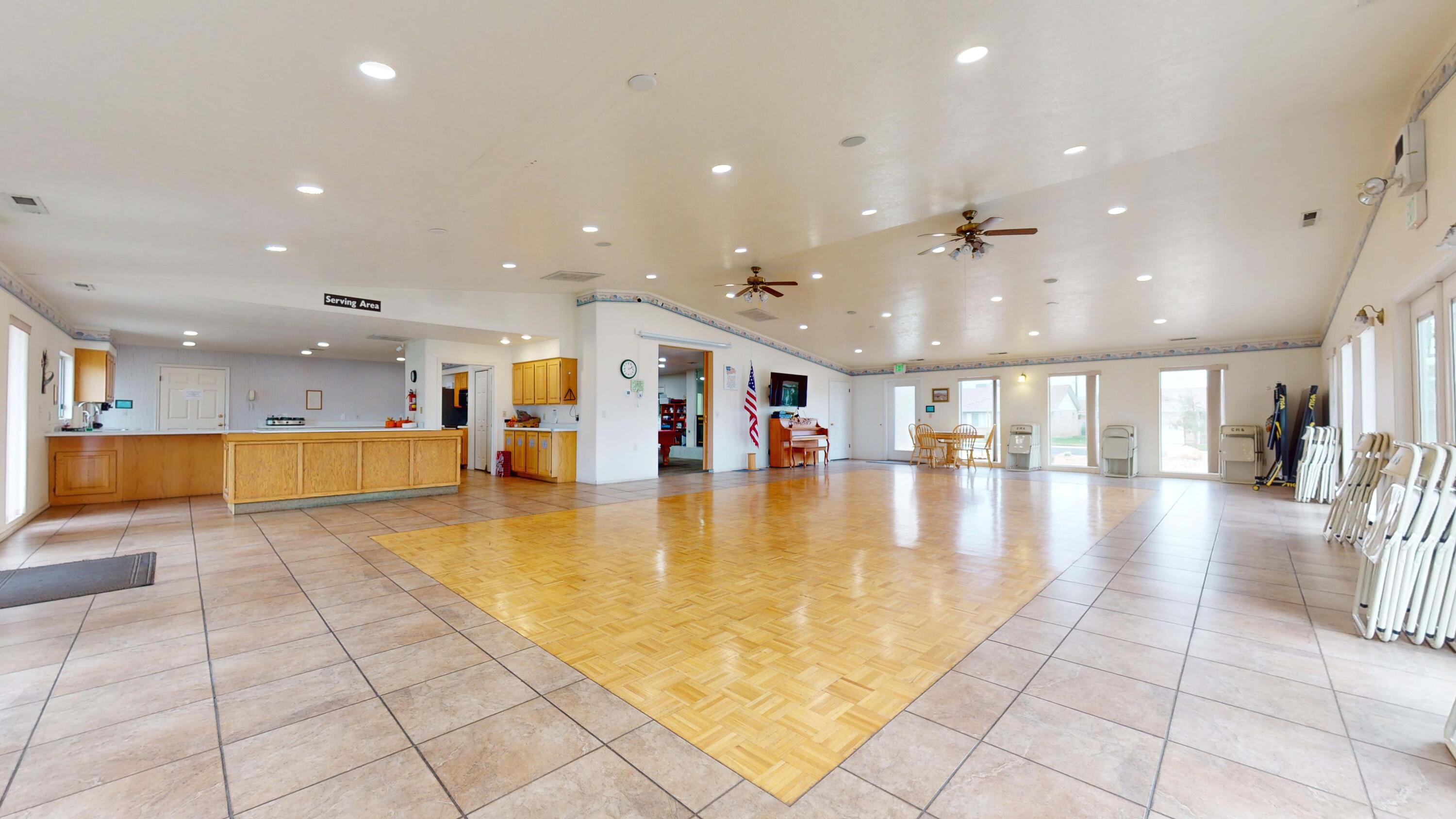 SUN COUNTRY MEADOWS SOUTH TOWNHOMES - Residential