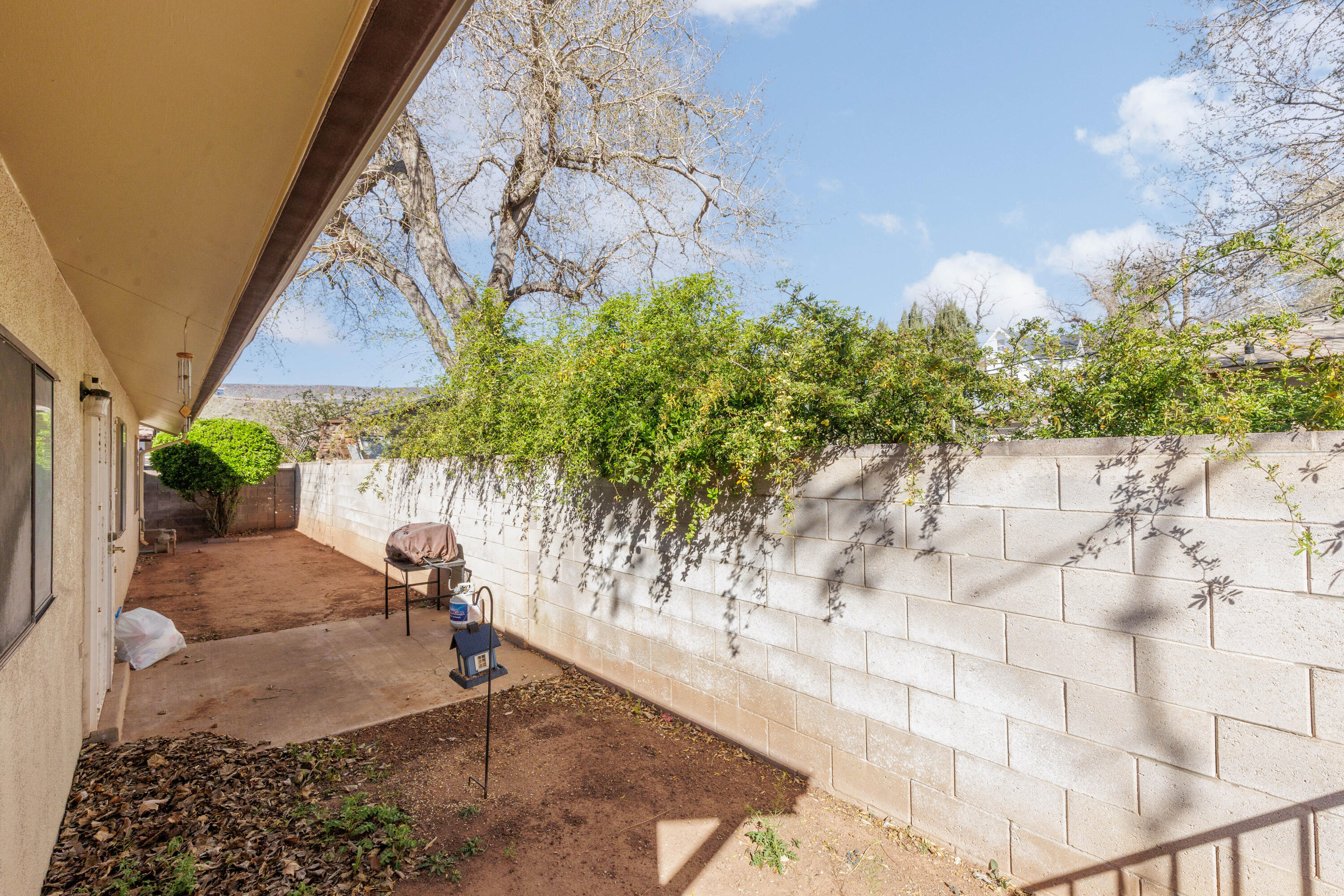 VILLAGE SQUARE TOWNHOMES - Residential