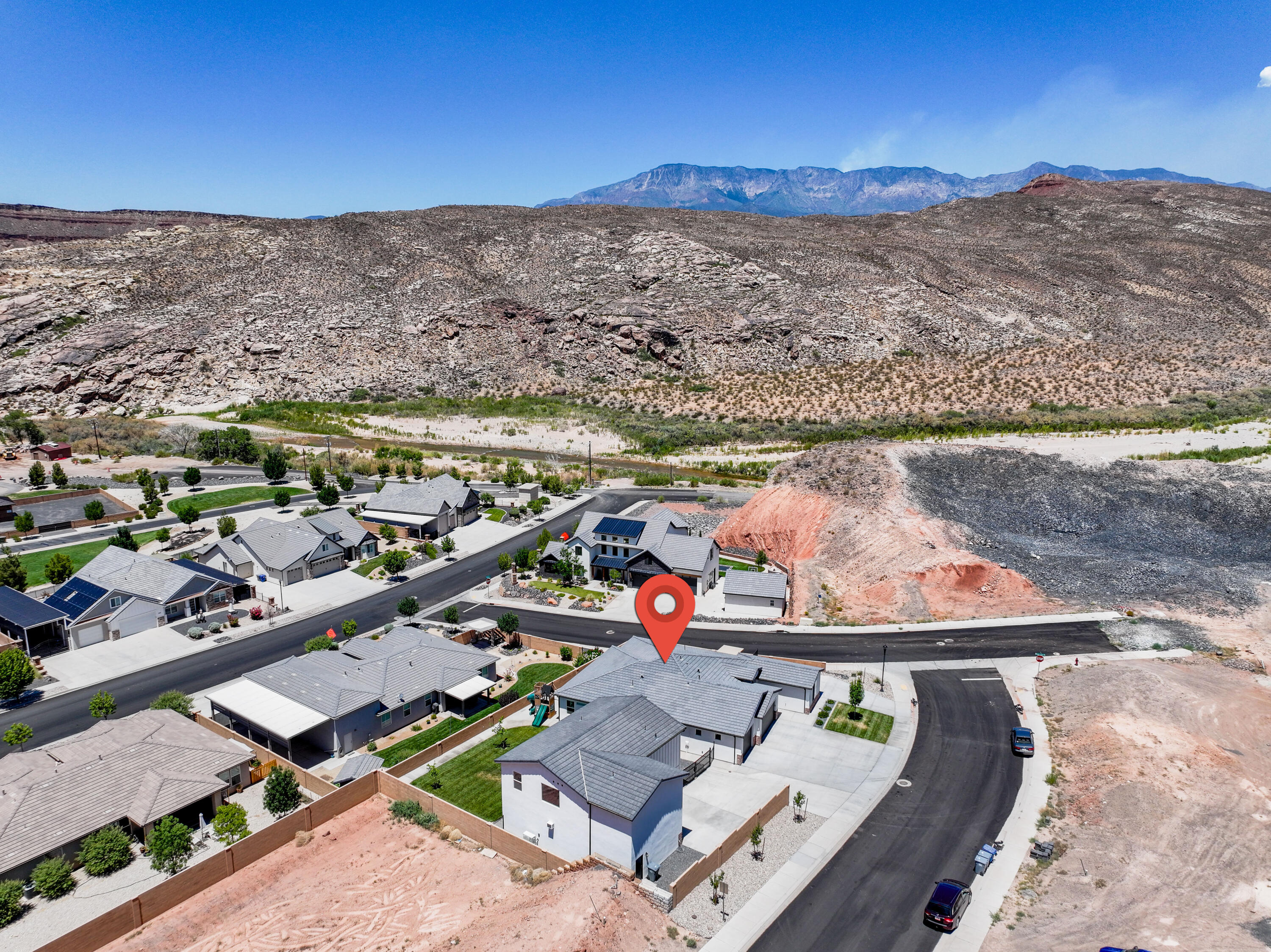 PARK SIDE AT GRANDPA'S POND - Residential