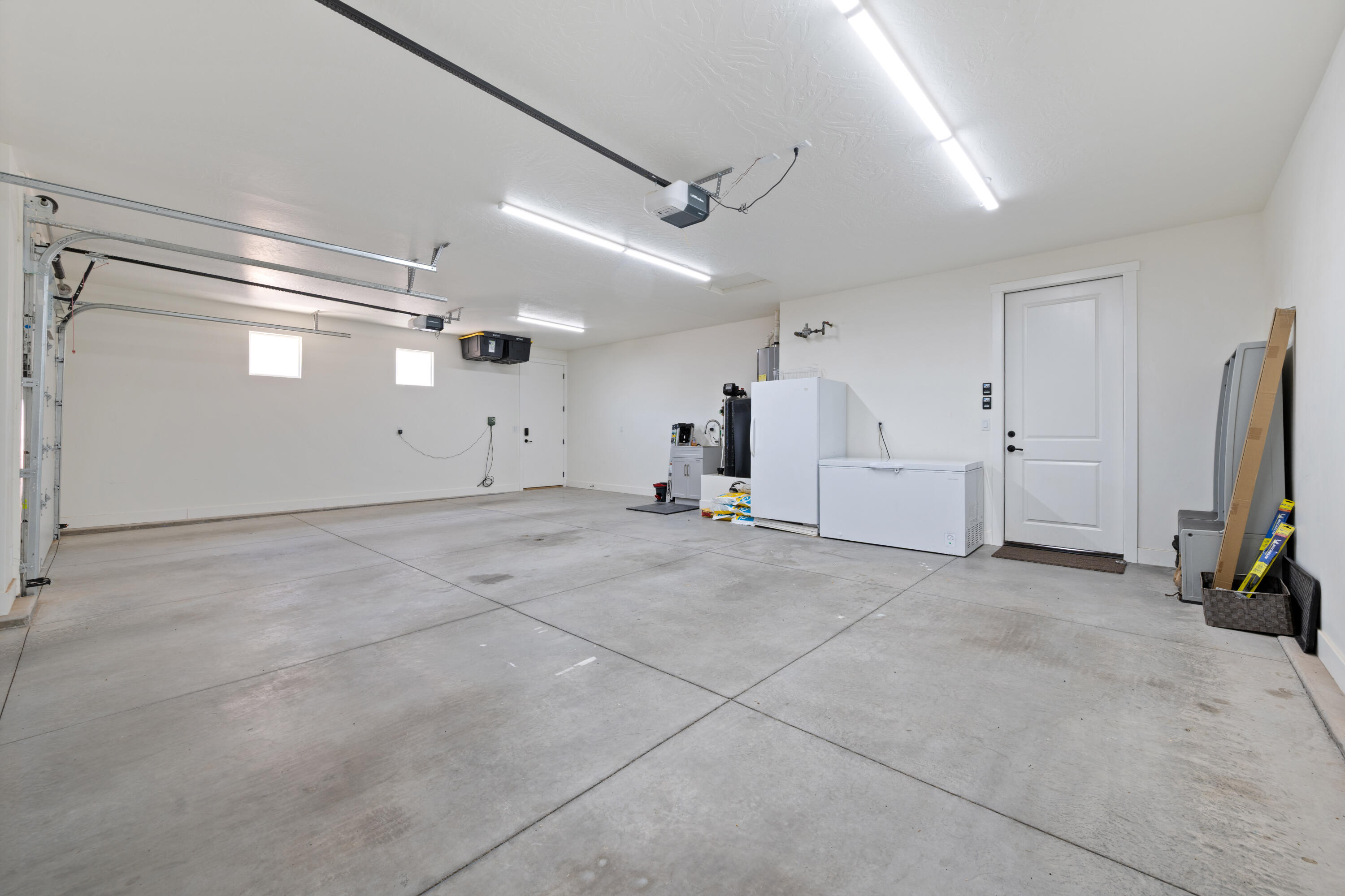 PARK SIDE AT GRANDPA'S POND - Residential