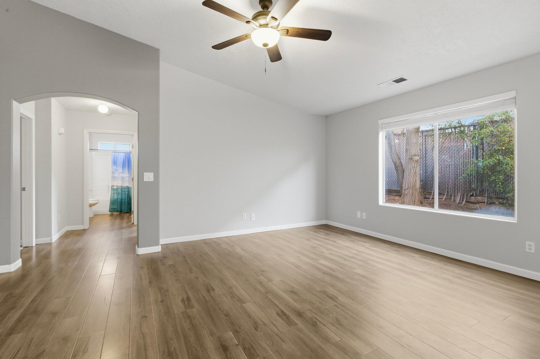 FLEUR DE LIS CONDOS - Residential