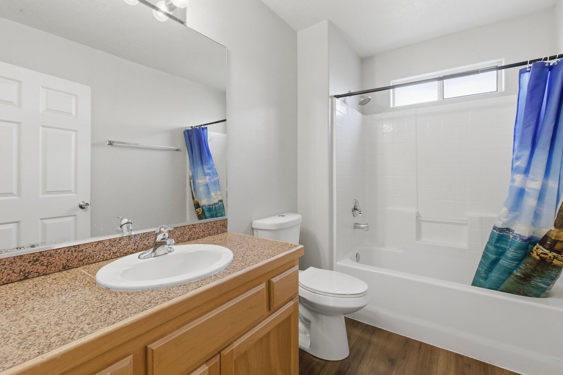 FLEUR DE LIS CONDOS - Residential