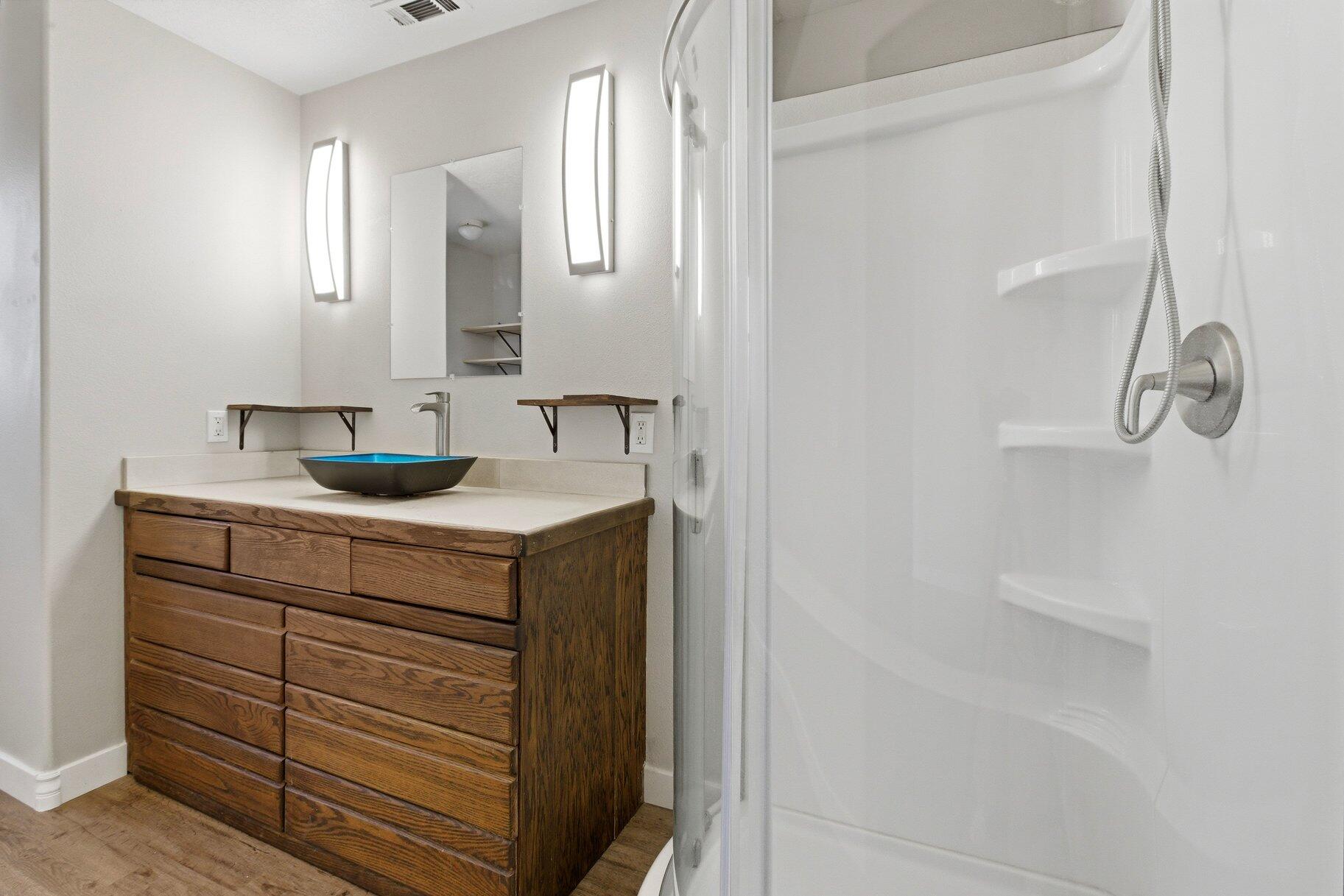 FLEUR DE LIS CONDOS - Residential