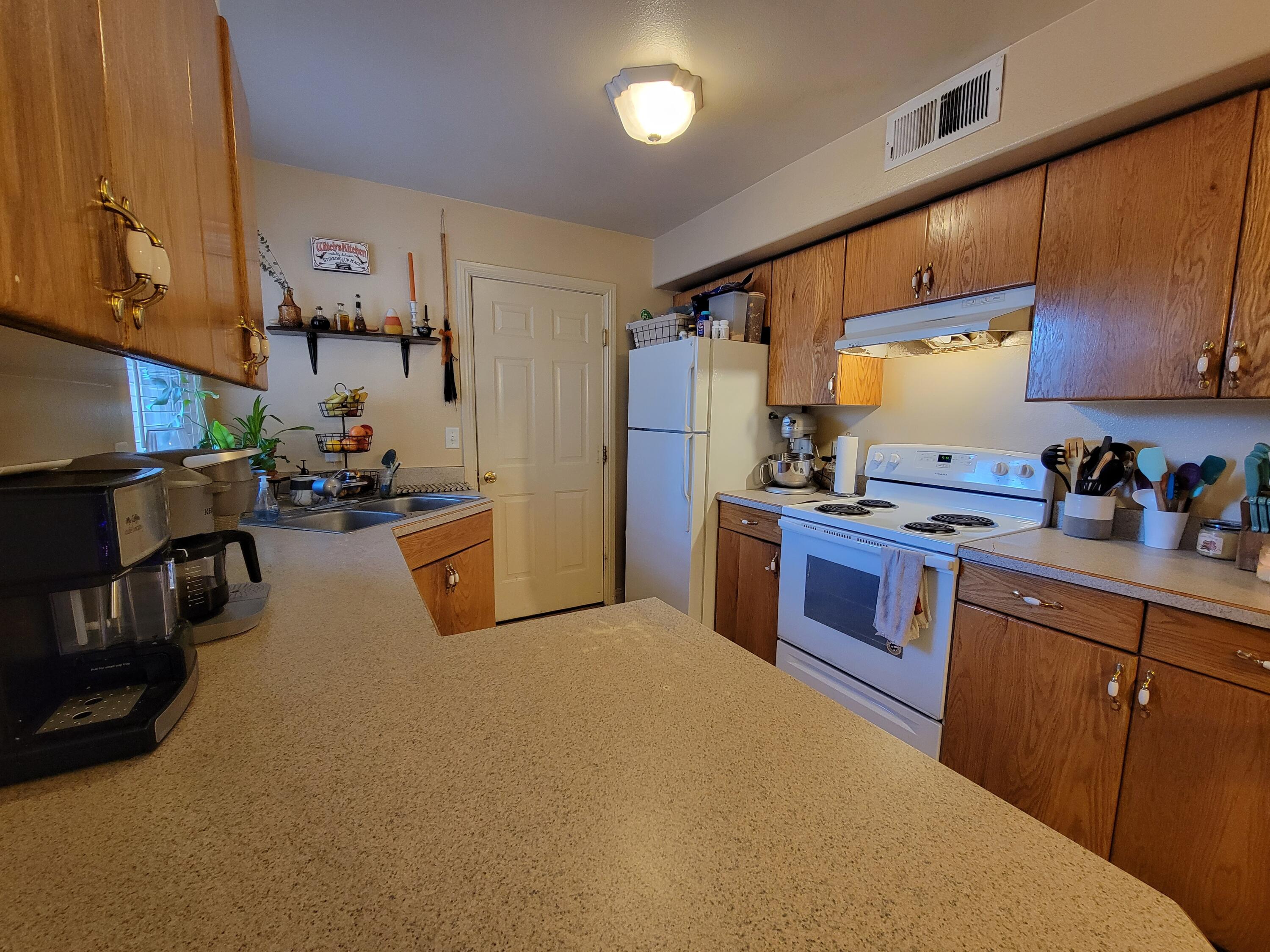 NORTHVIEW COMMERCIAL PARK - Residential Income