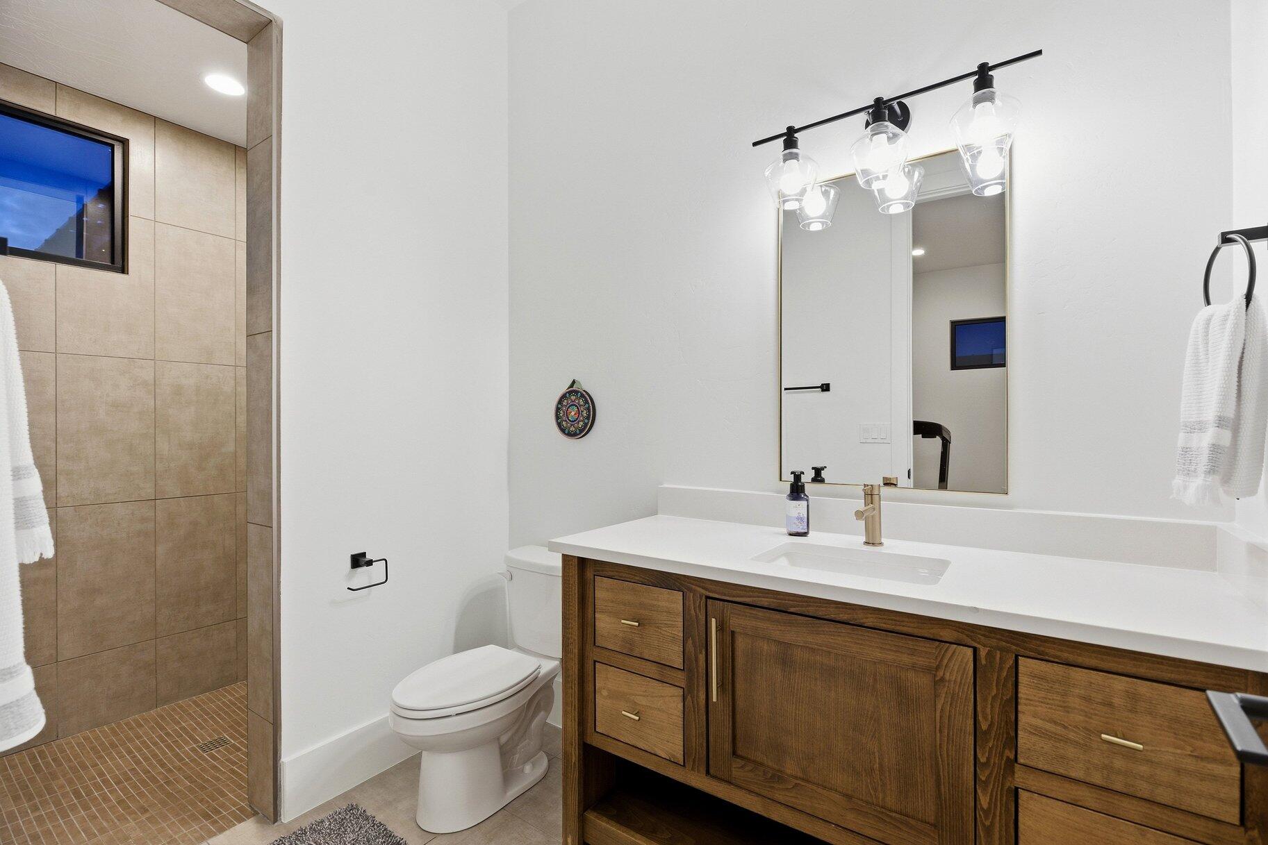 LEDGES OF SG CANYON RIM - Residential