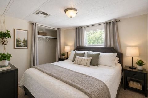 Tiny photo for 1105 E 740 N, Saint George, UT 84770 (MLS # 26-271904)