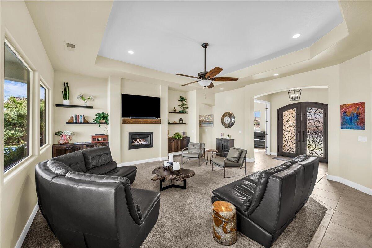 FOREMASTER RIDGE - Residential