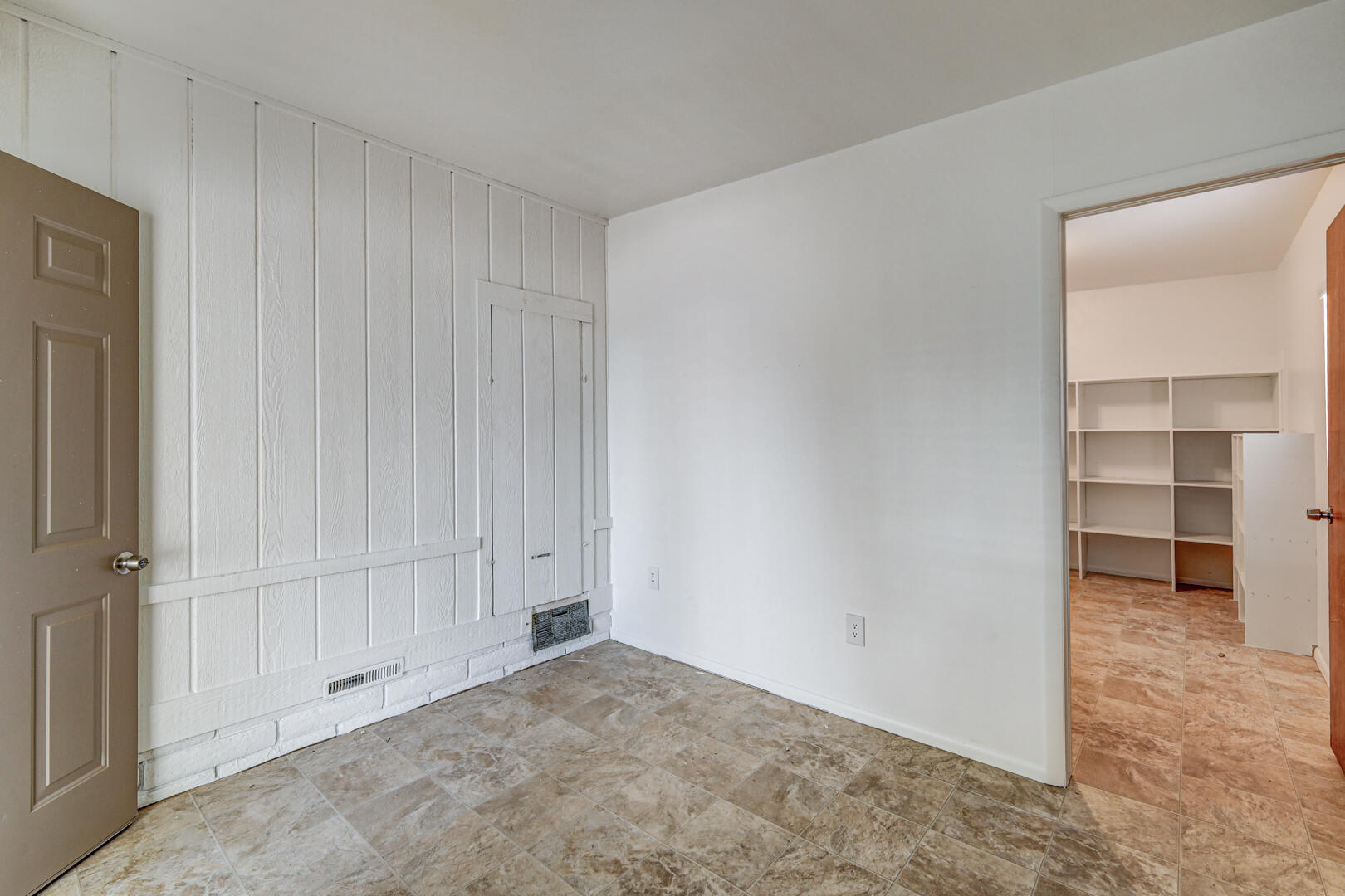 LAVA BLUFF MOBILE HOME PARK - Residential