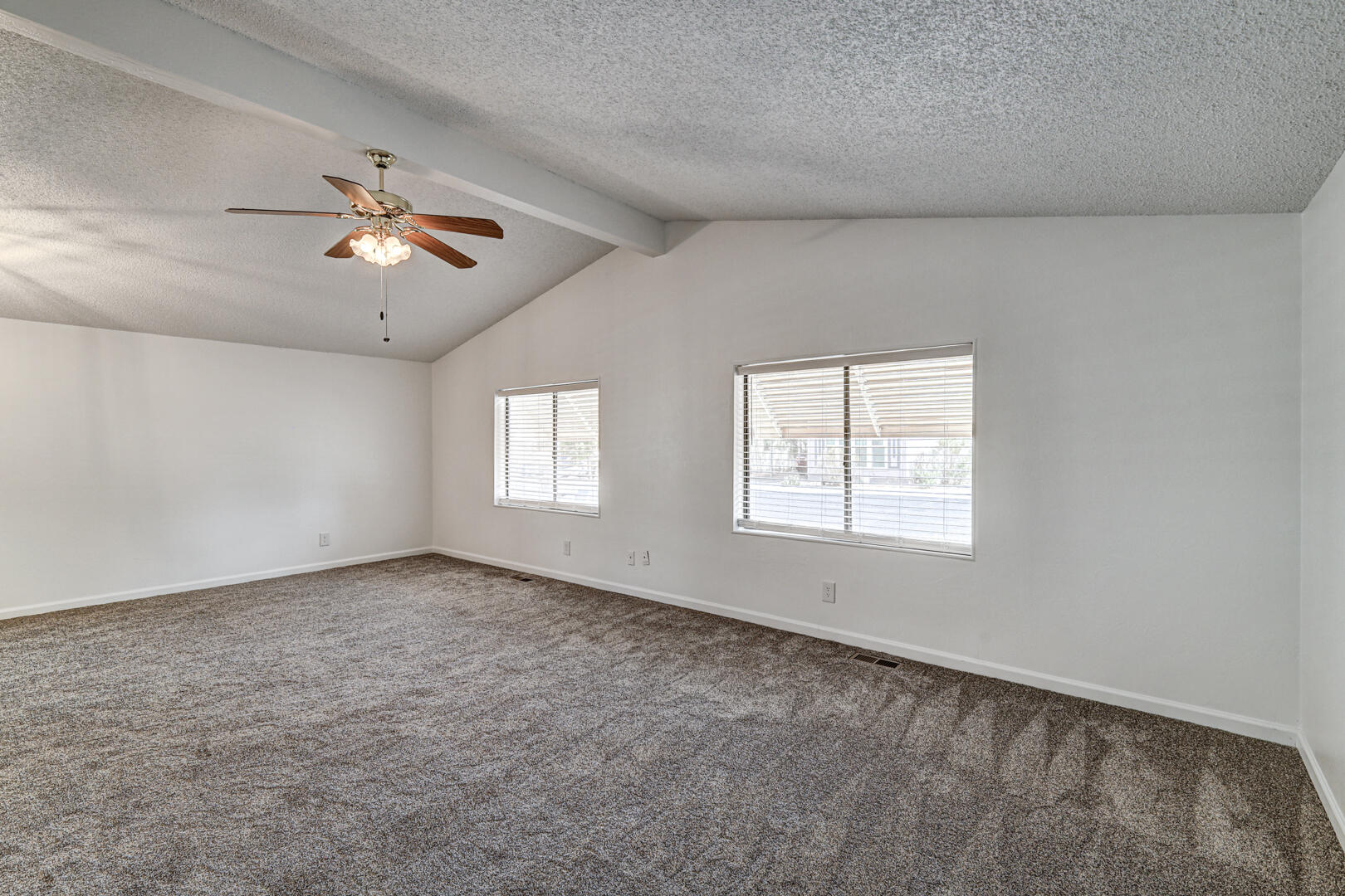 LAVA BLUFF MOBILE HOME PARK - Residential