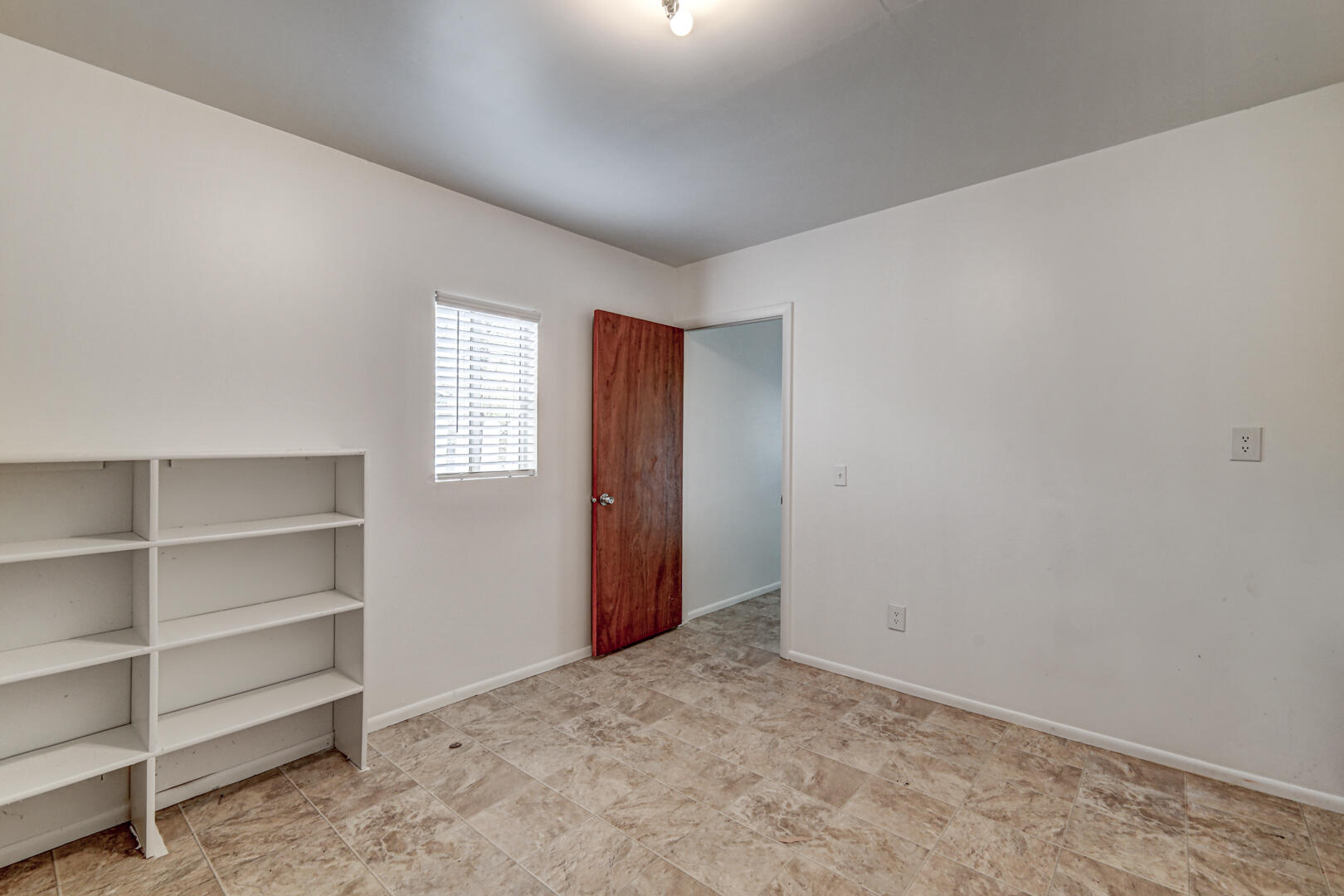 LAVA BLUFF MOBILE HOME PARK - Residential