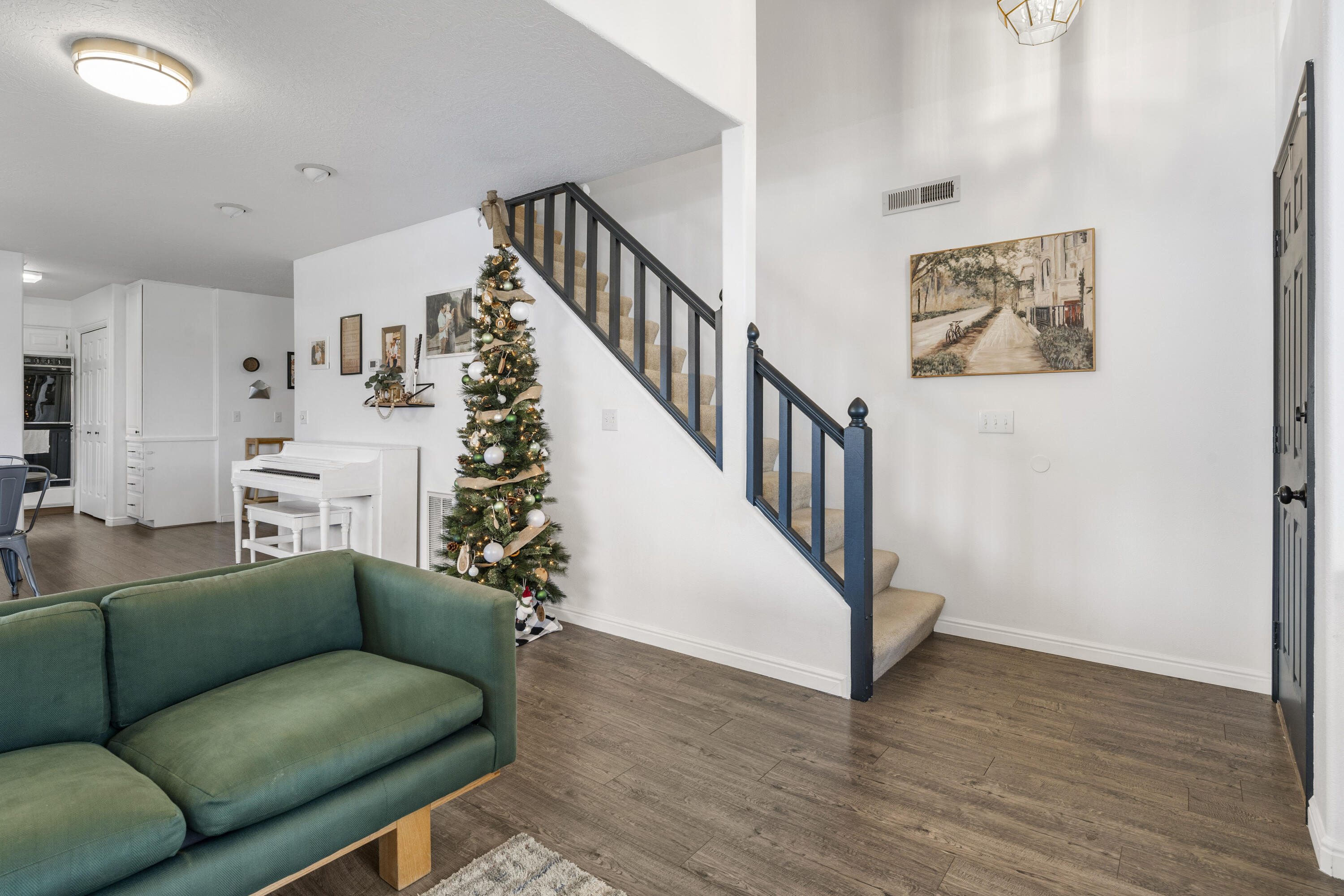 MILLCREEK COTTAGES - Residential