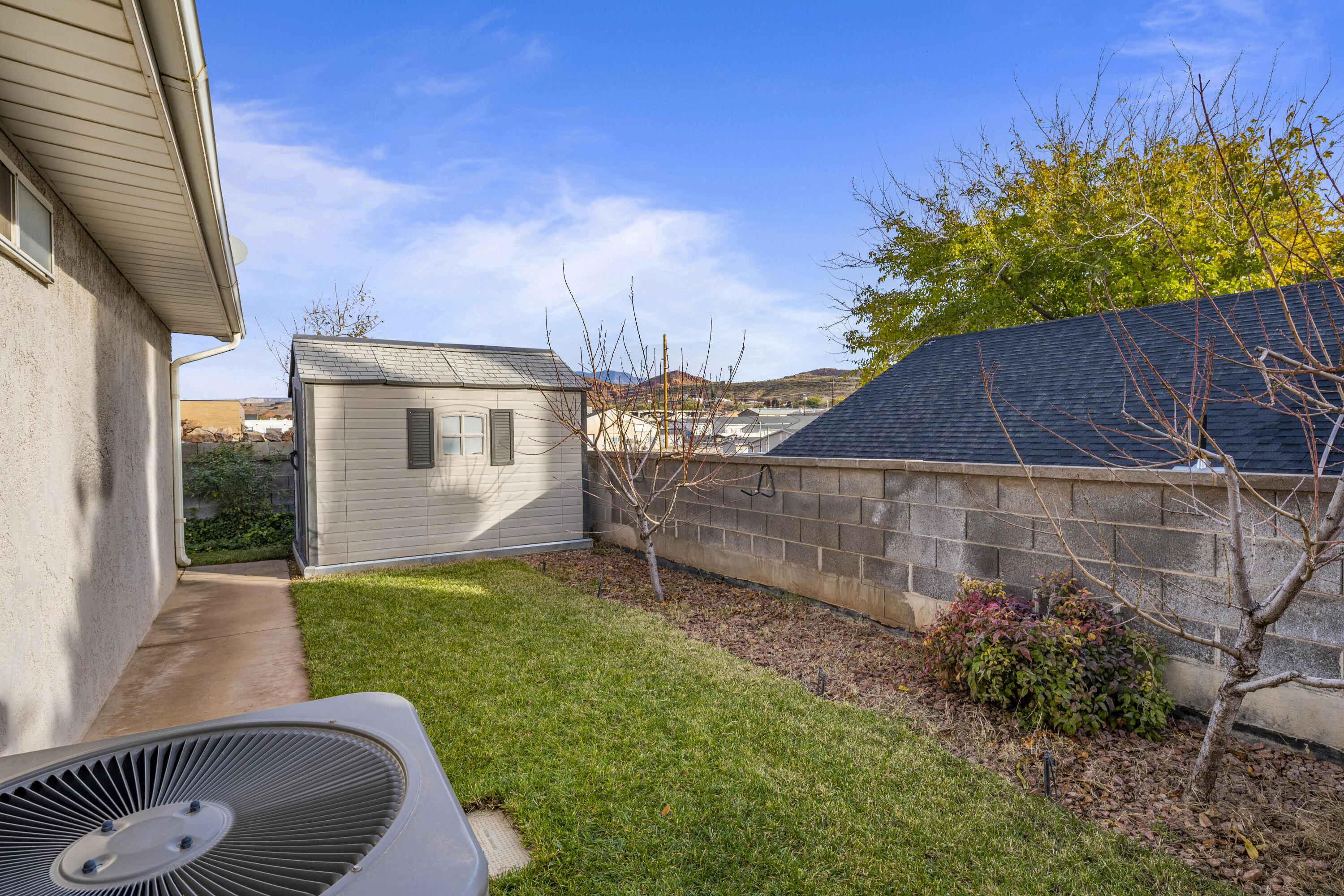 MILLCREEK COTTAGES - Residential