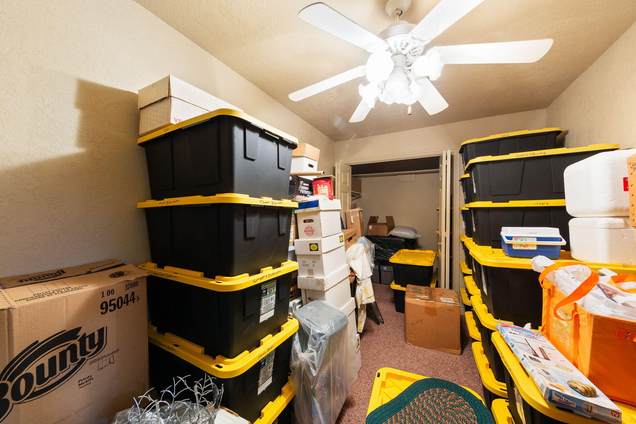 LEEDS TOWNSITE - Residential