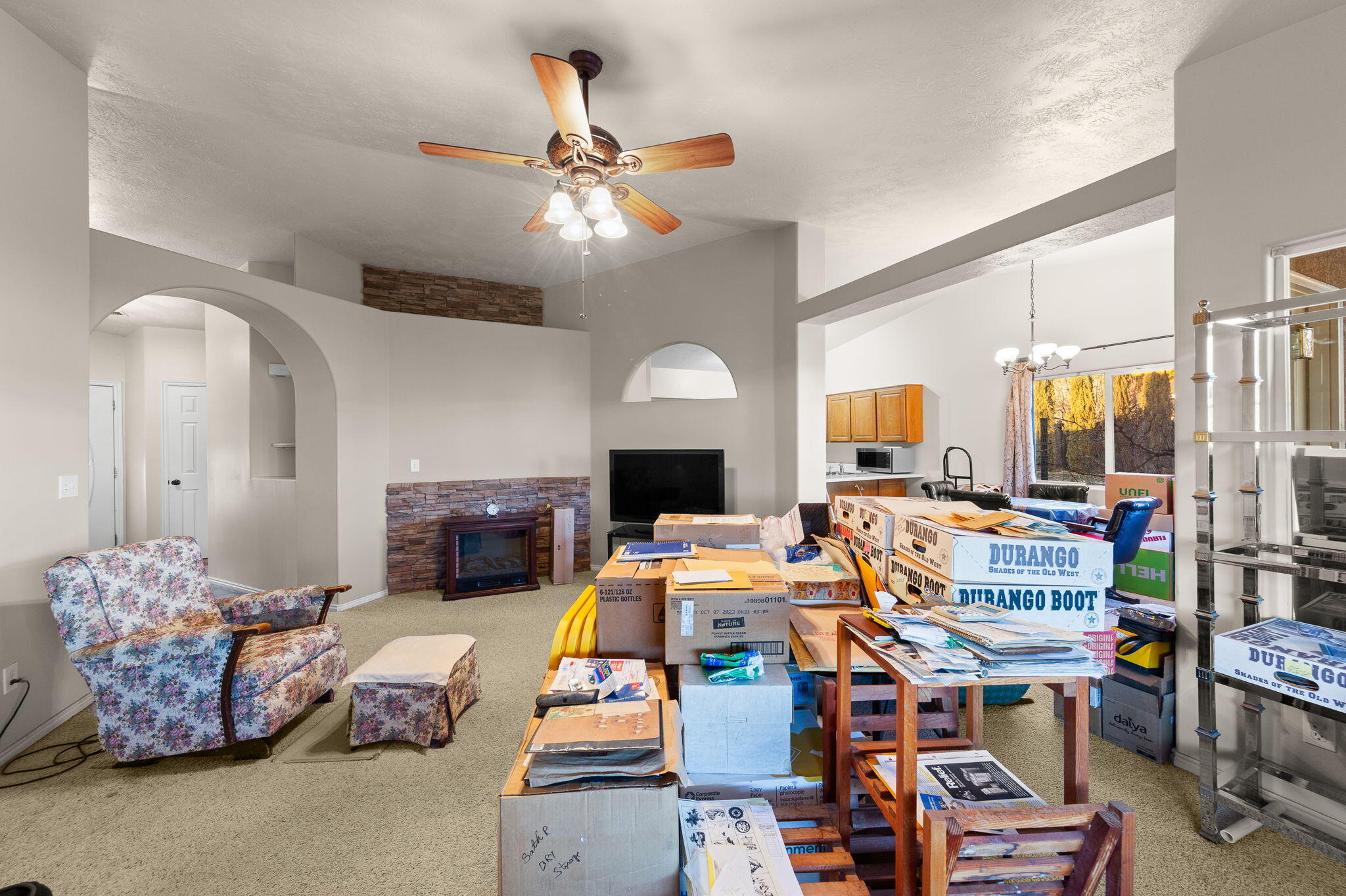 LEEDS TOWNSITE - Residential