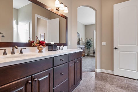 Tiny photo for 1560 W Bonita Bay CIR, Saint George, UT 84790 (MLS # 26-275126)