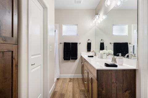 Tiny photo for 490 S BRACCIANO DR, Saint George, UT 84770 (MLS # 26-271388)