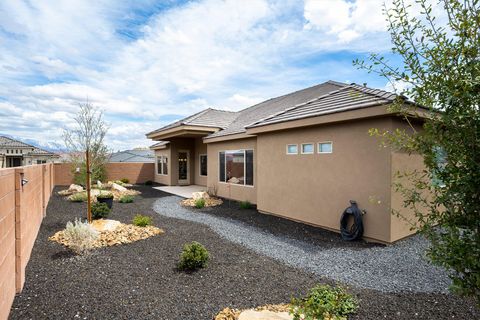 Tiny photo for 490 S BRACCIANO DR, Saint George, UT 84770 (MLS # 26-271388)