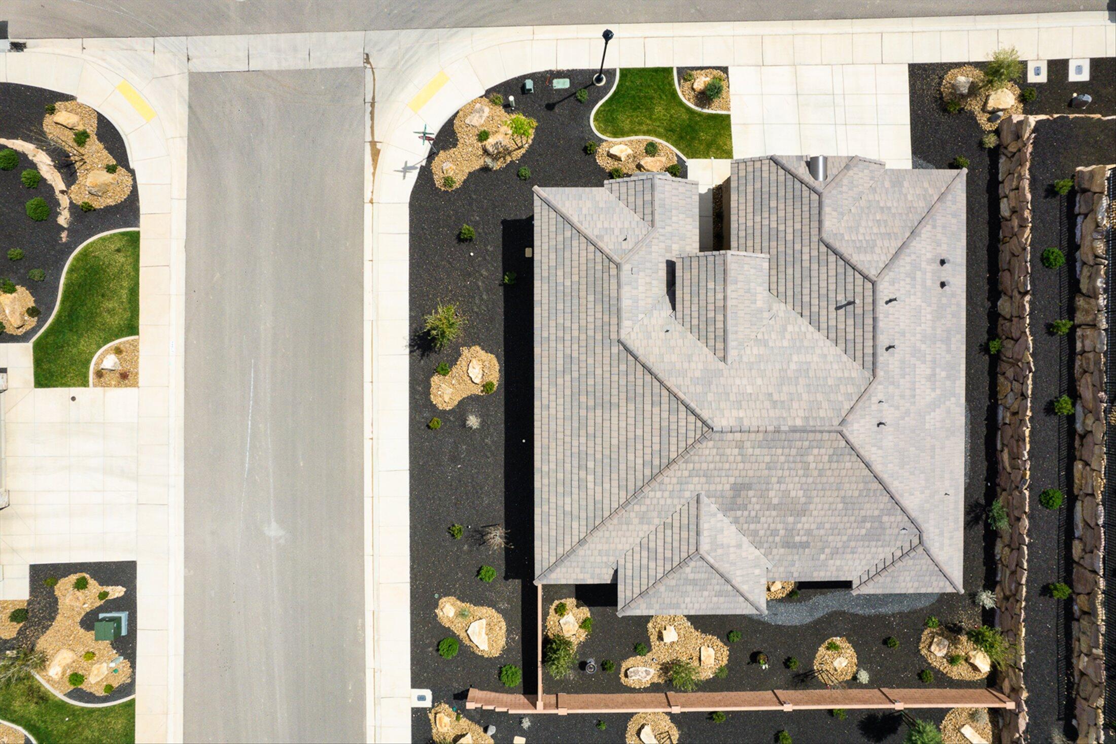 VARANO VISTAS AT DIVARIO - Residential