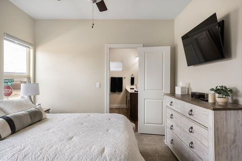 Tiny photo for 490 S BRACCIANO DR, Saint George, UT 84770 (MLS # 26-271388)