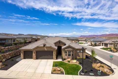 Tiny photo for 490 S BRACCIANO DR, Saint George, UT 84770 (MLS # 26-271388)