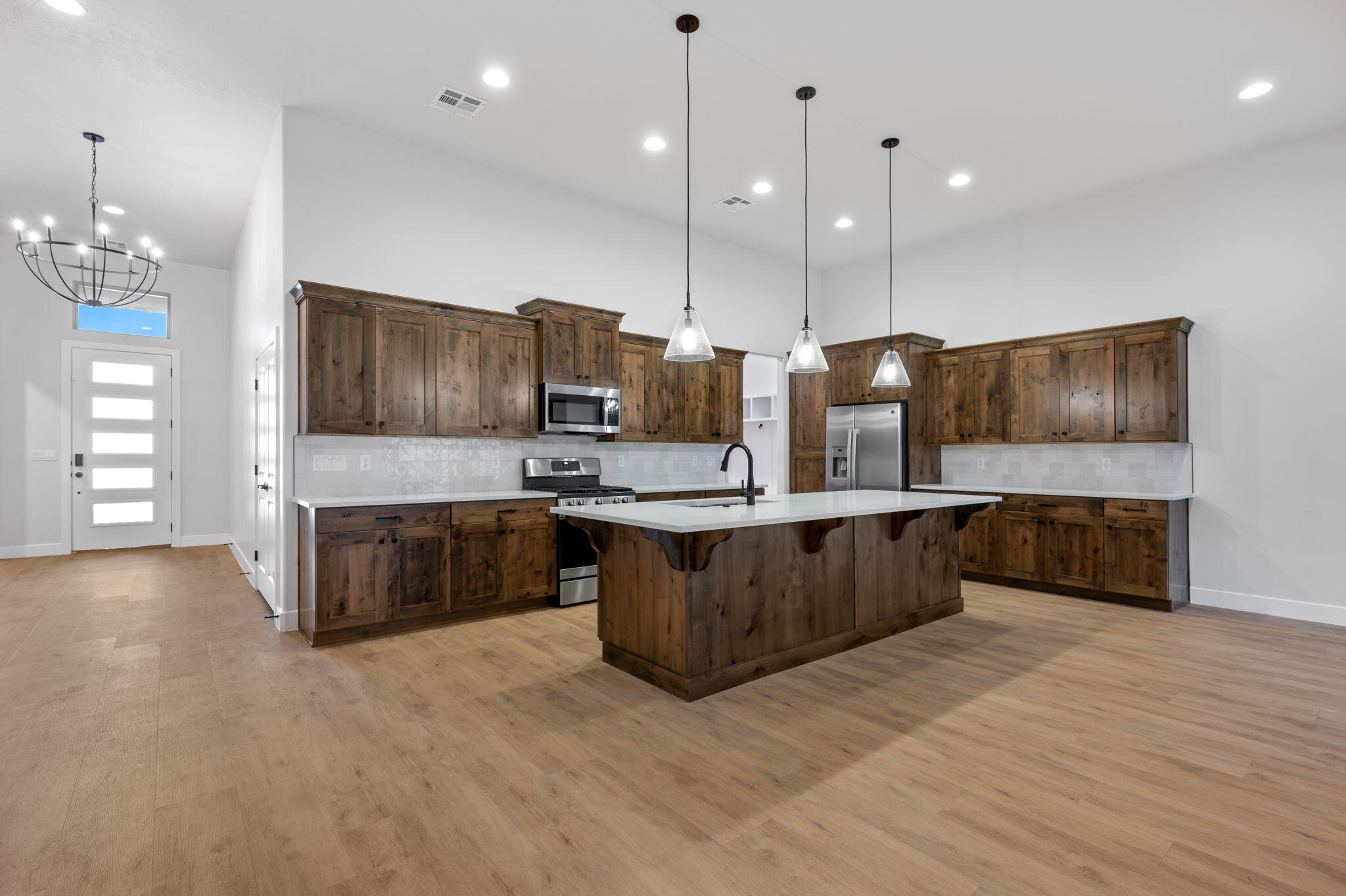 DESERT CLIFFS - Residential