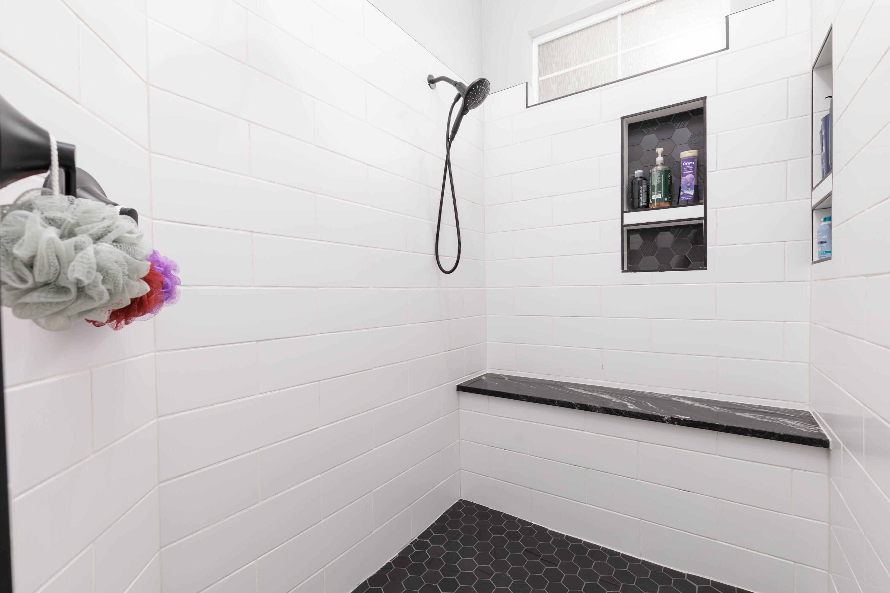 QUEENSRIDGE - Residential