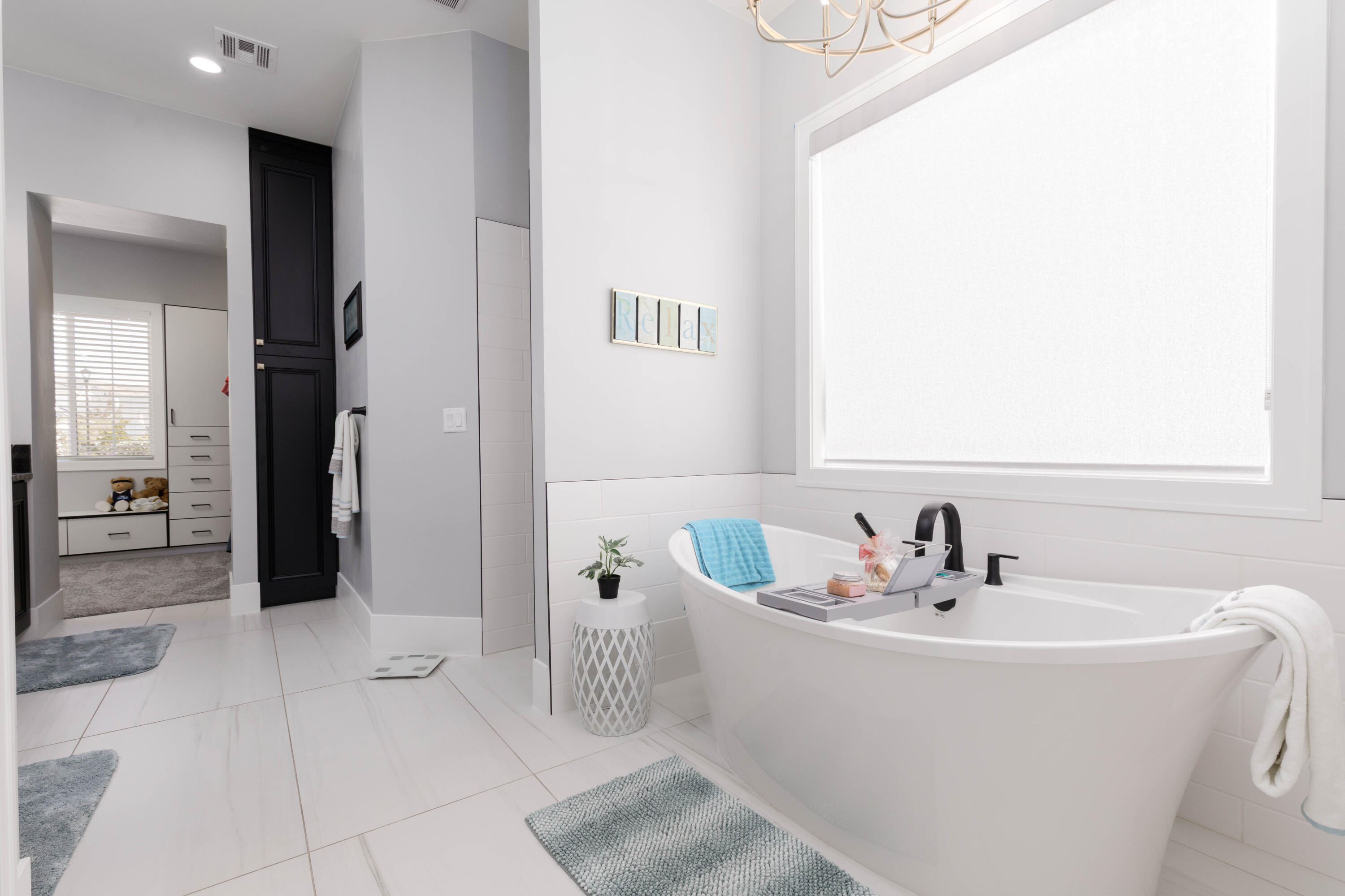 QUEENSRIDGE - Residential