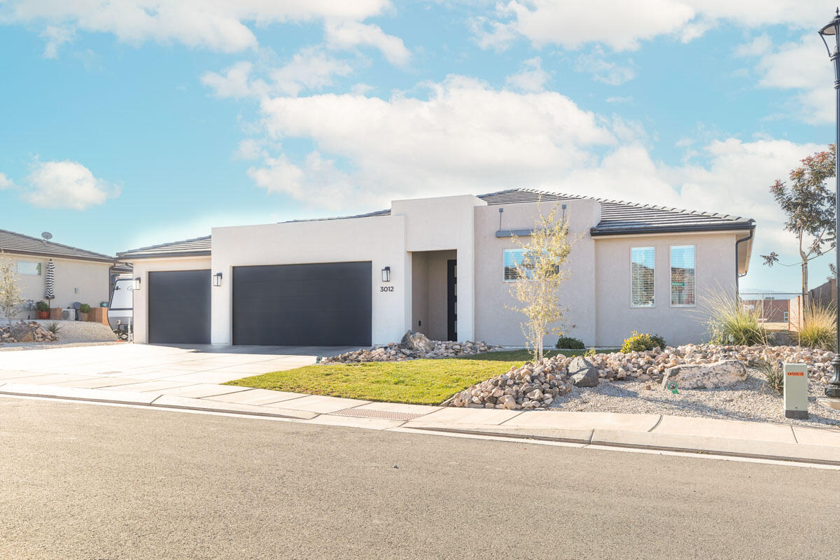 RED PINE - Residential