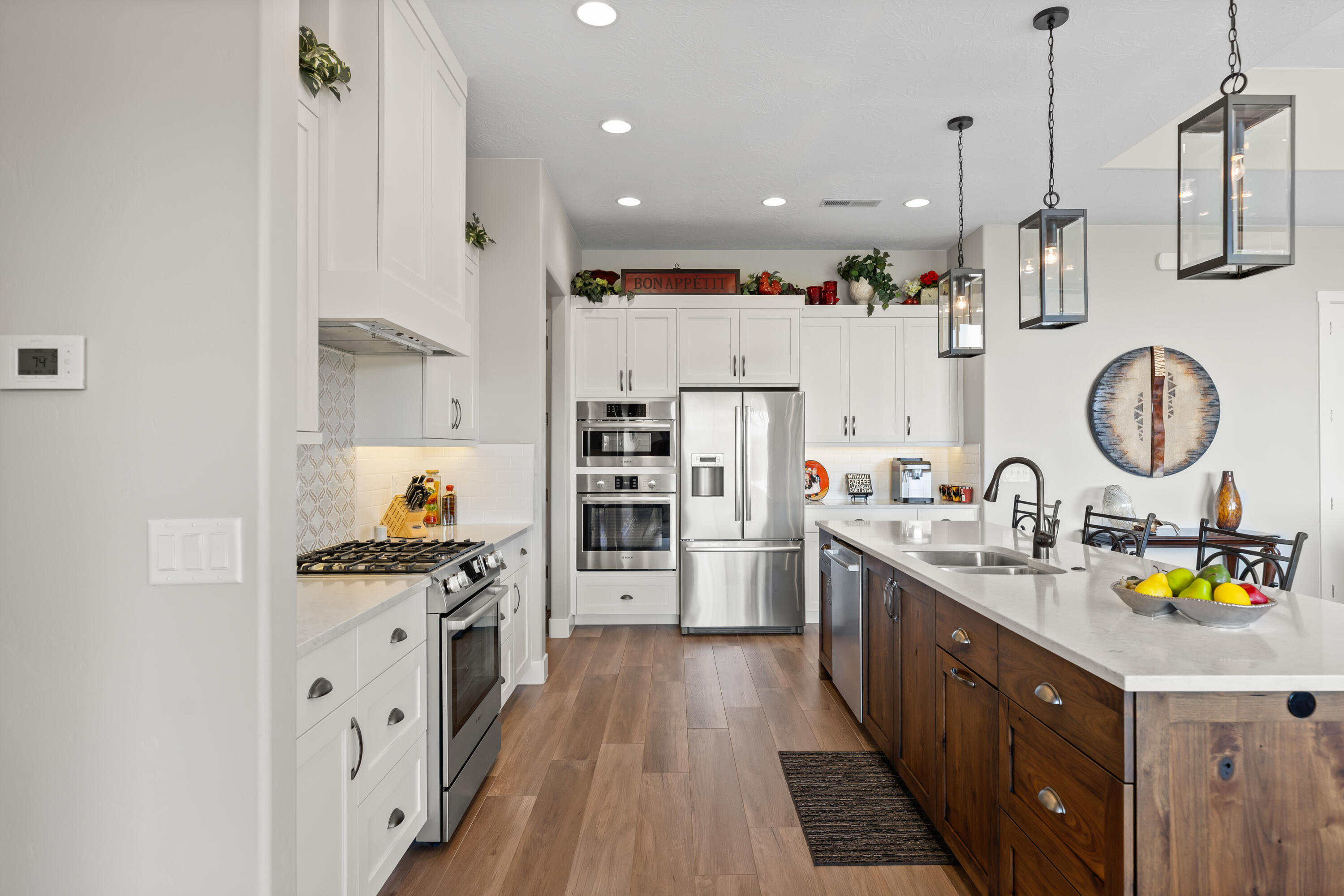 LAST SUN AT GREEN SPRINGS - Residential