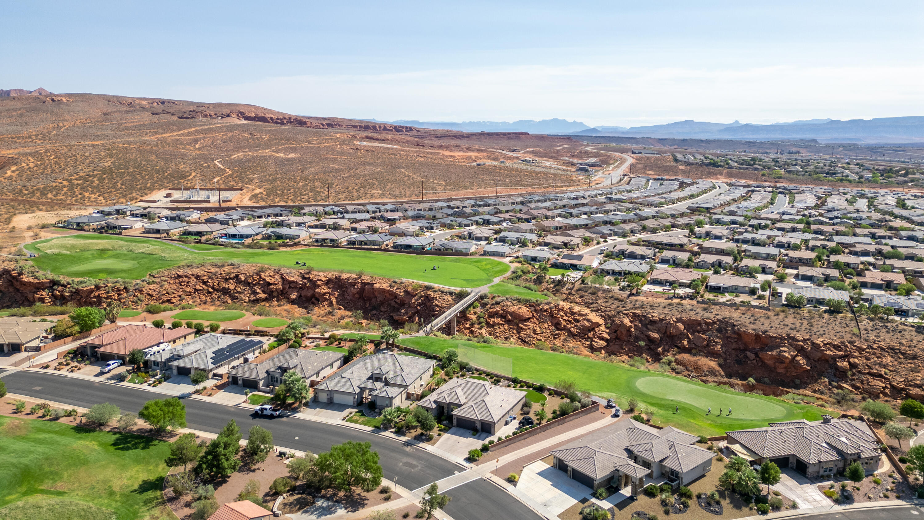 LAST SUN AT GREEN SPRINGS - Residential