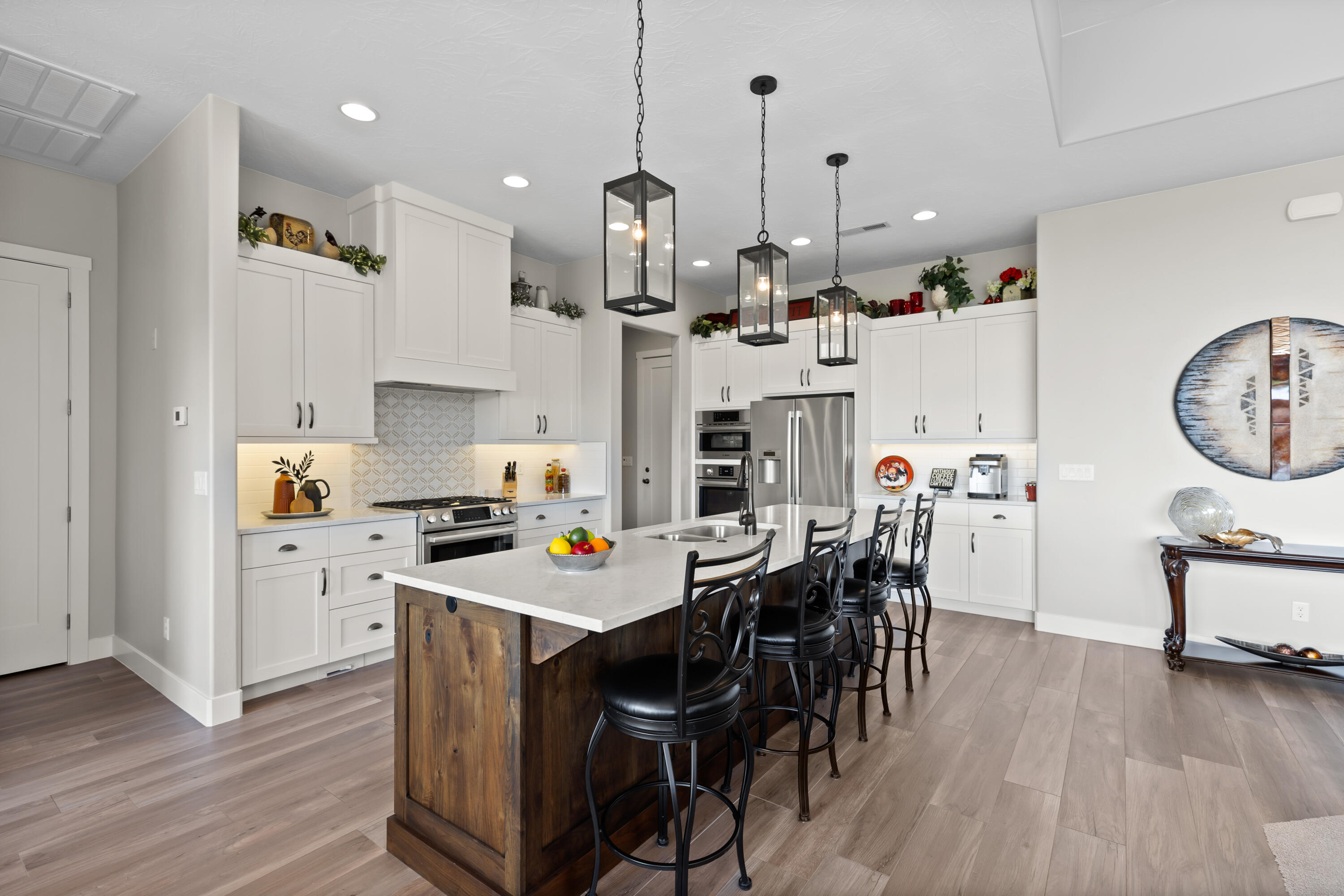 LAST SUN AT GREEN SPRINGS - Residential