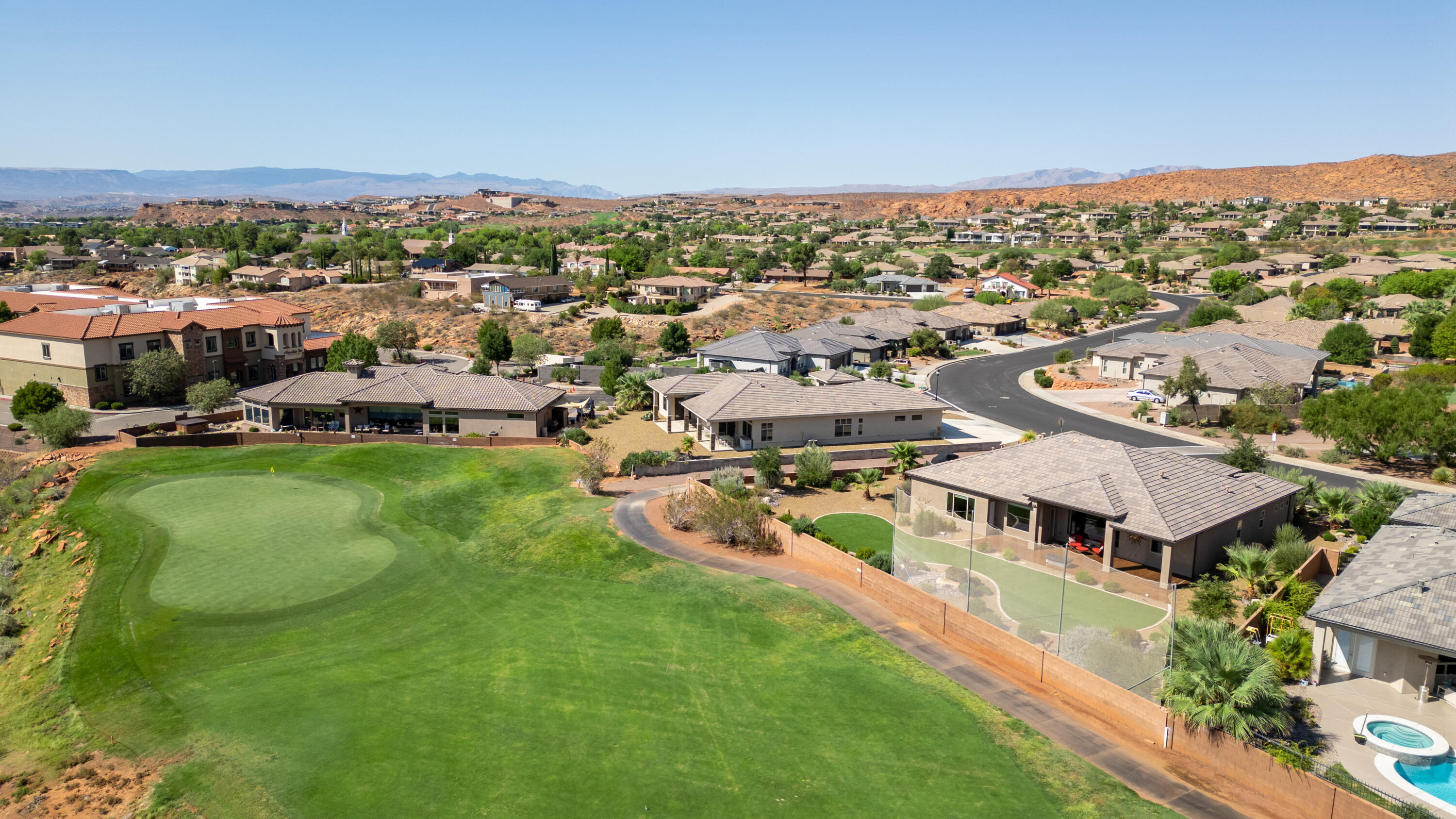 LAST SUN AT GREEN SPRINGS - Residential