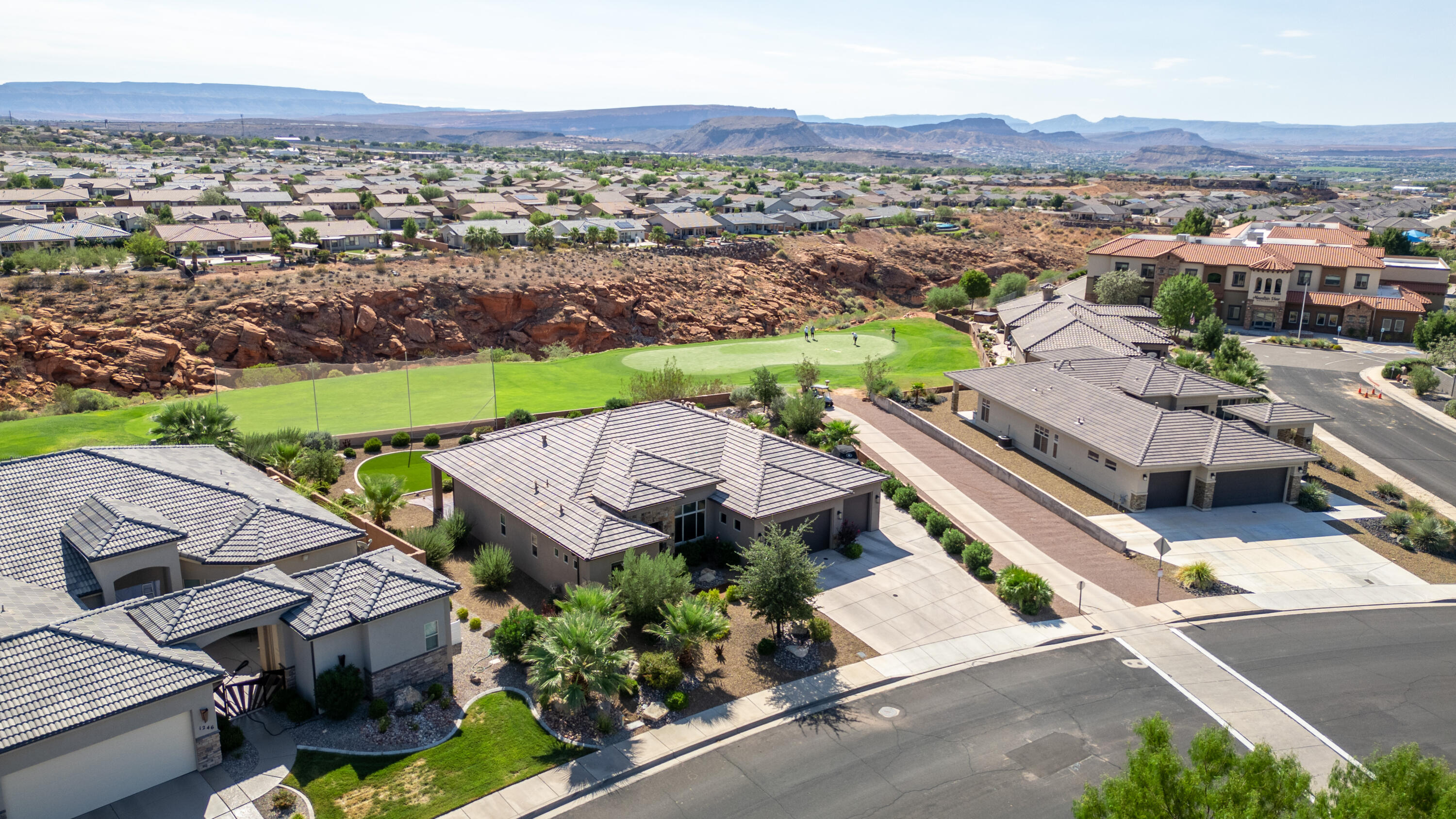 LAST SUN AT GREEN SPRINGS - Residential