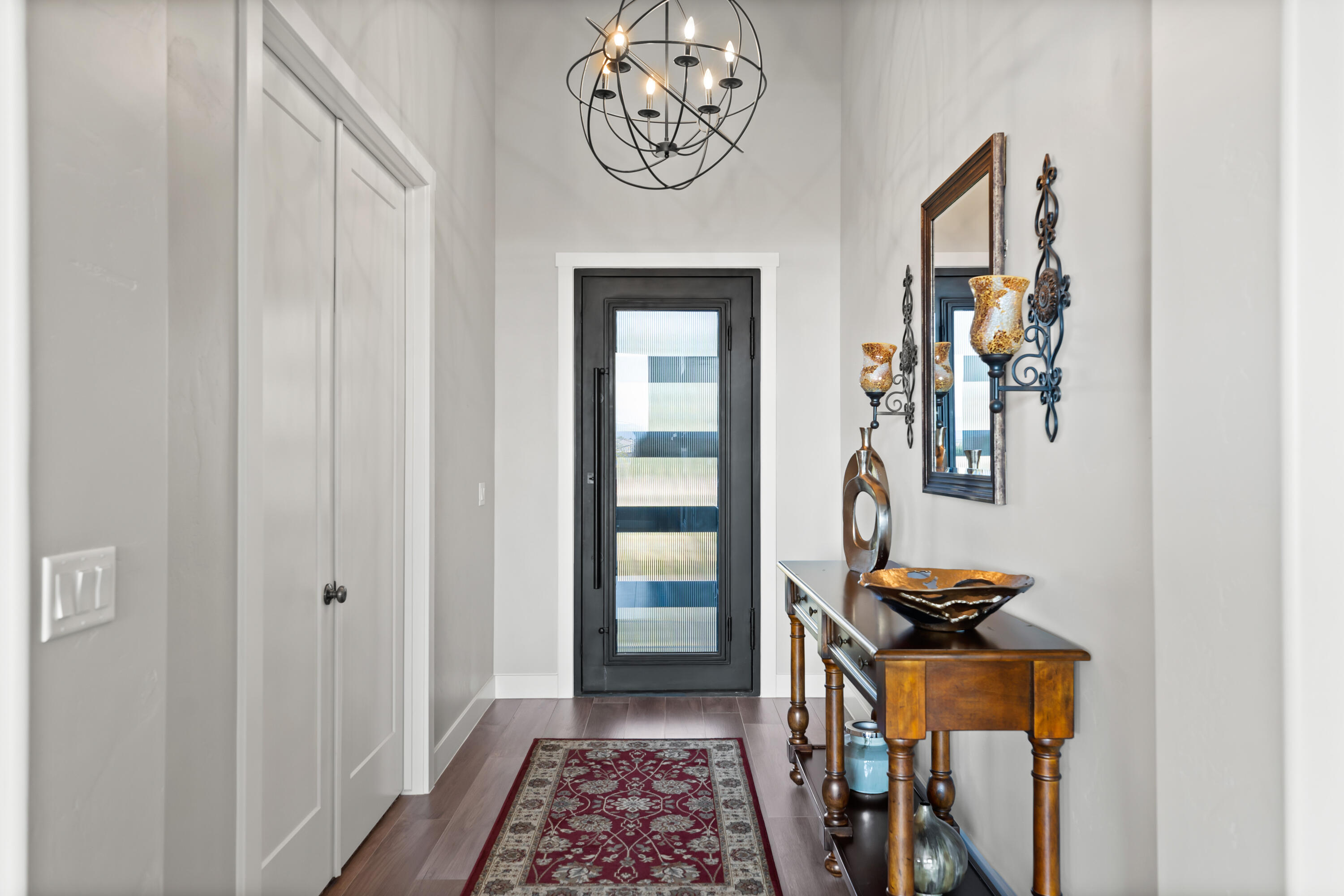 LAST SUN AT GREEN SPRINGS - Residential