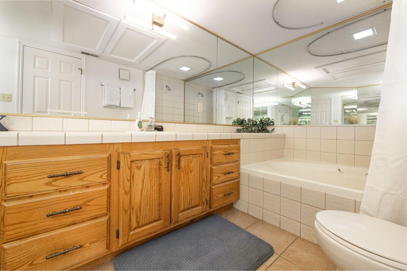 LAS PALMAS RESORT CONDOS - Residential