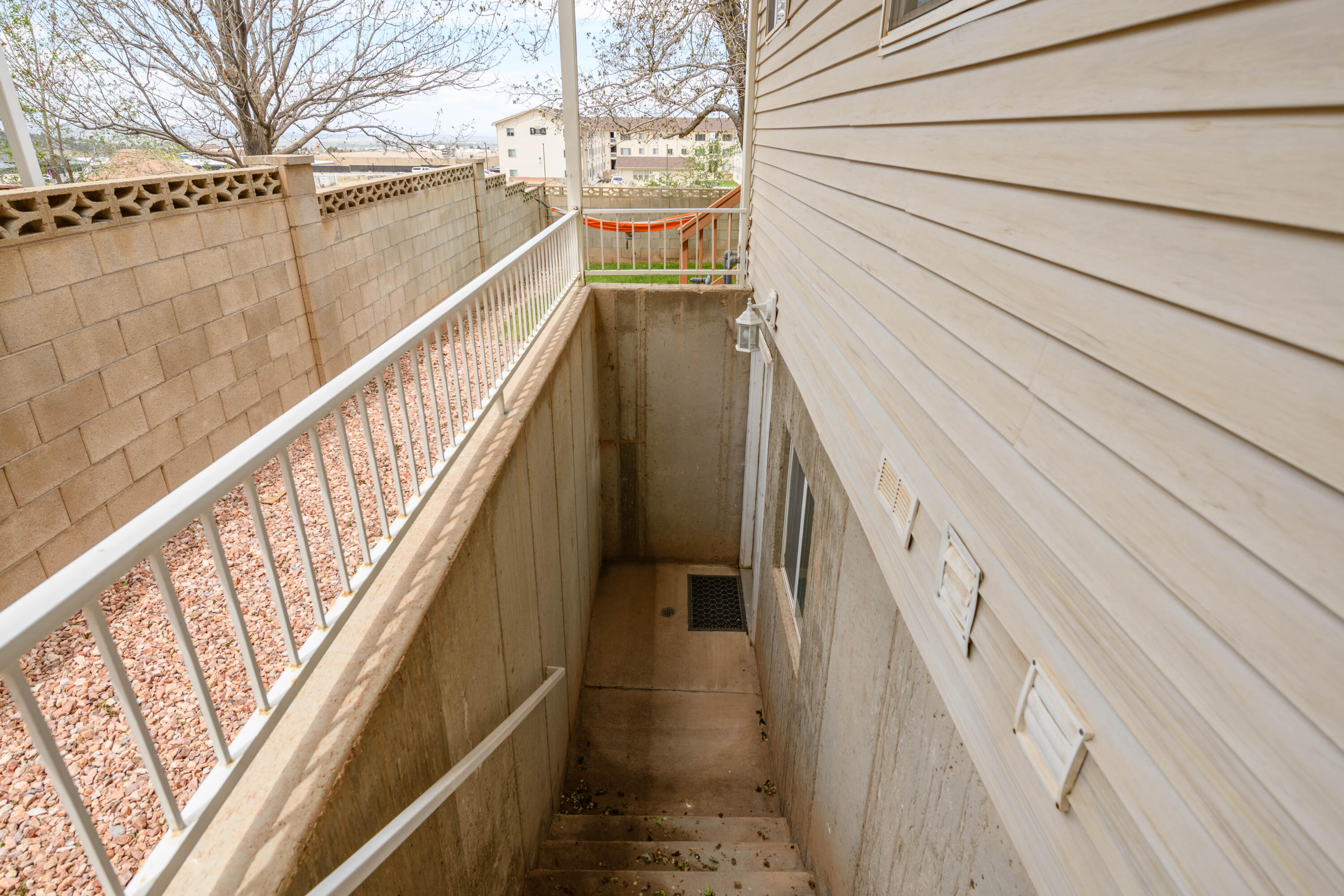 EAST RIDGE - Residential