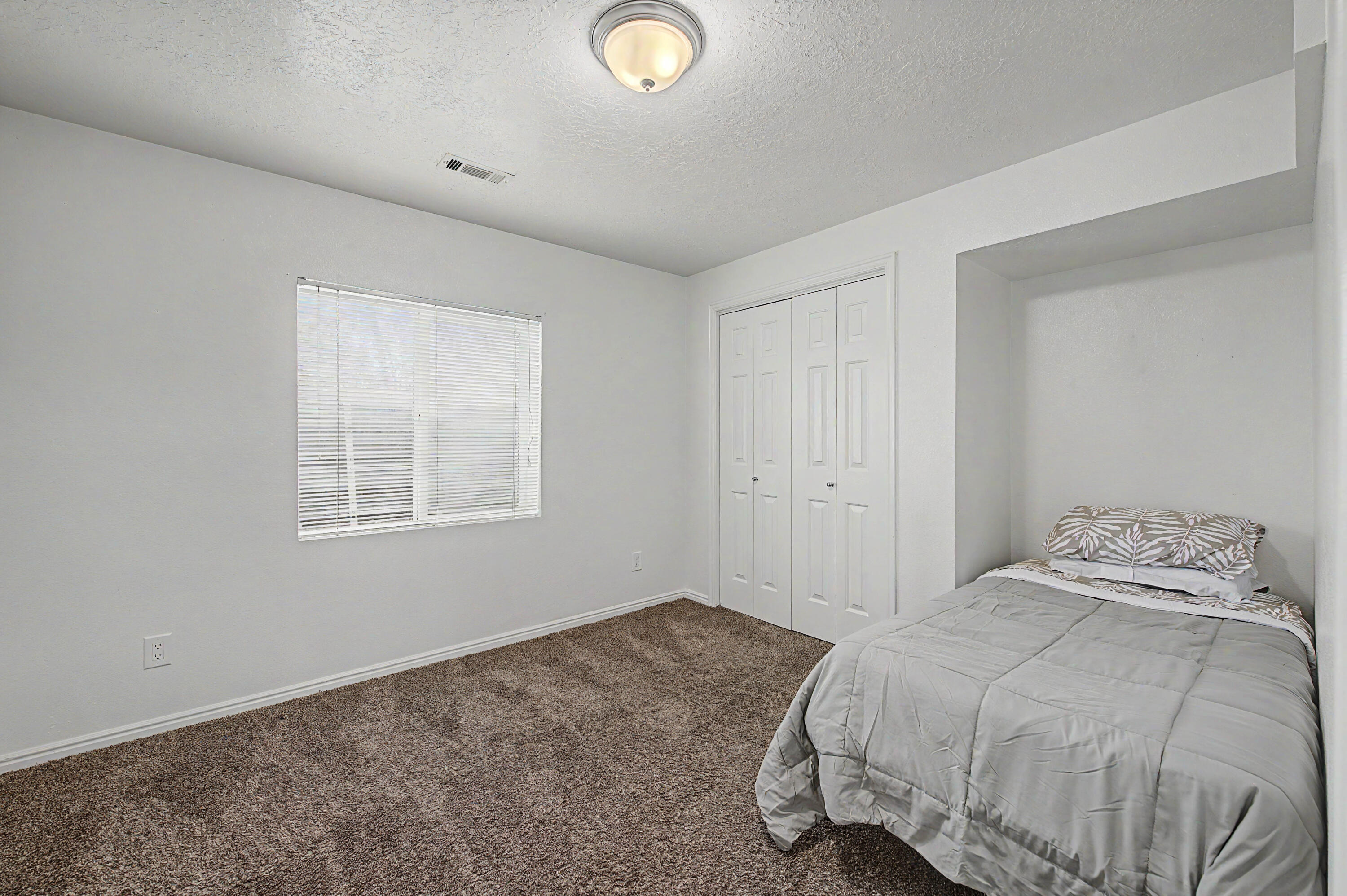 EAST RIDGE - Residential